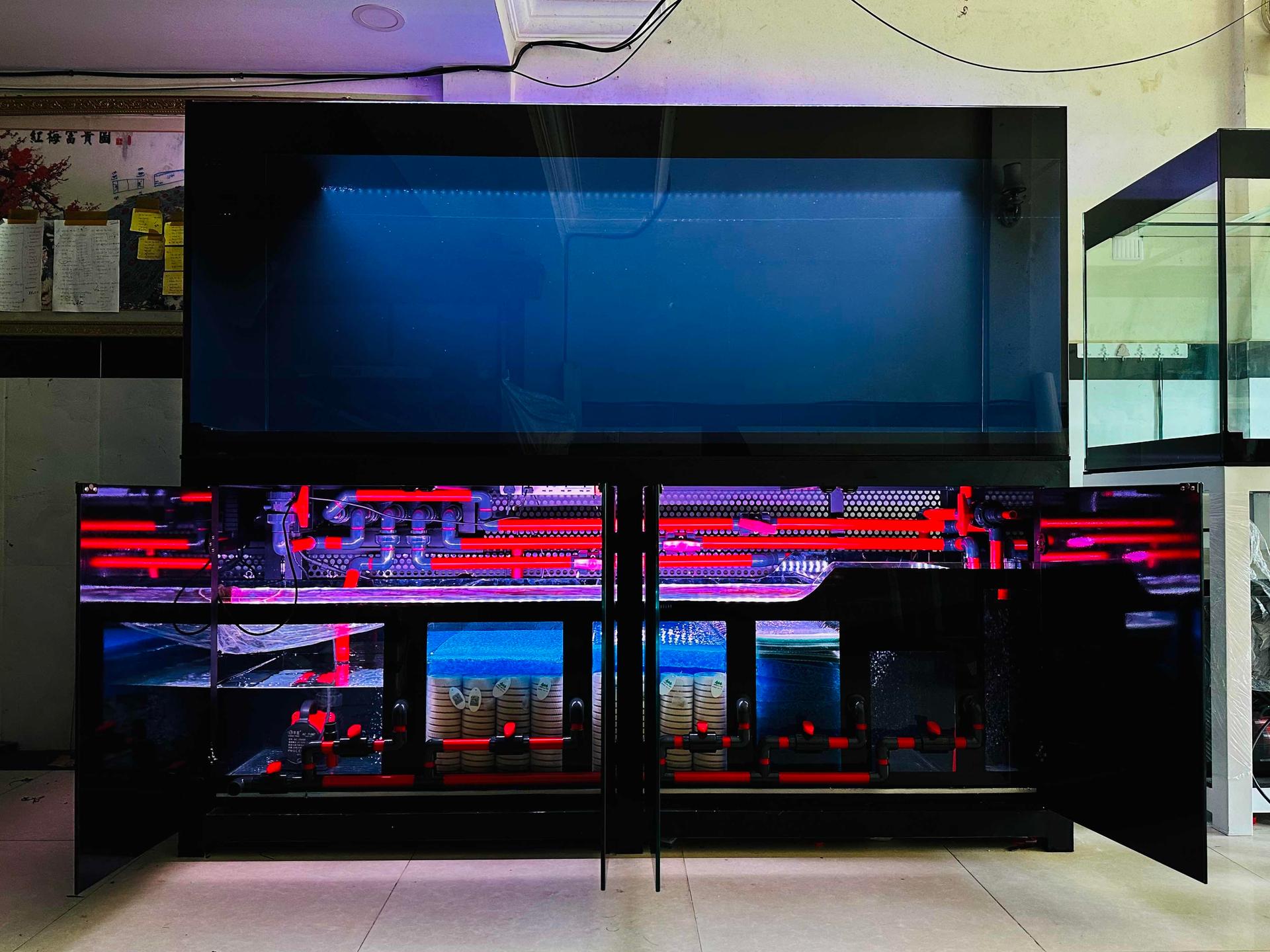 Tank size 220x68x80