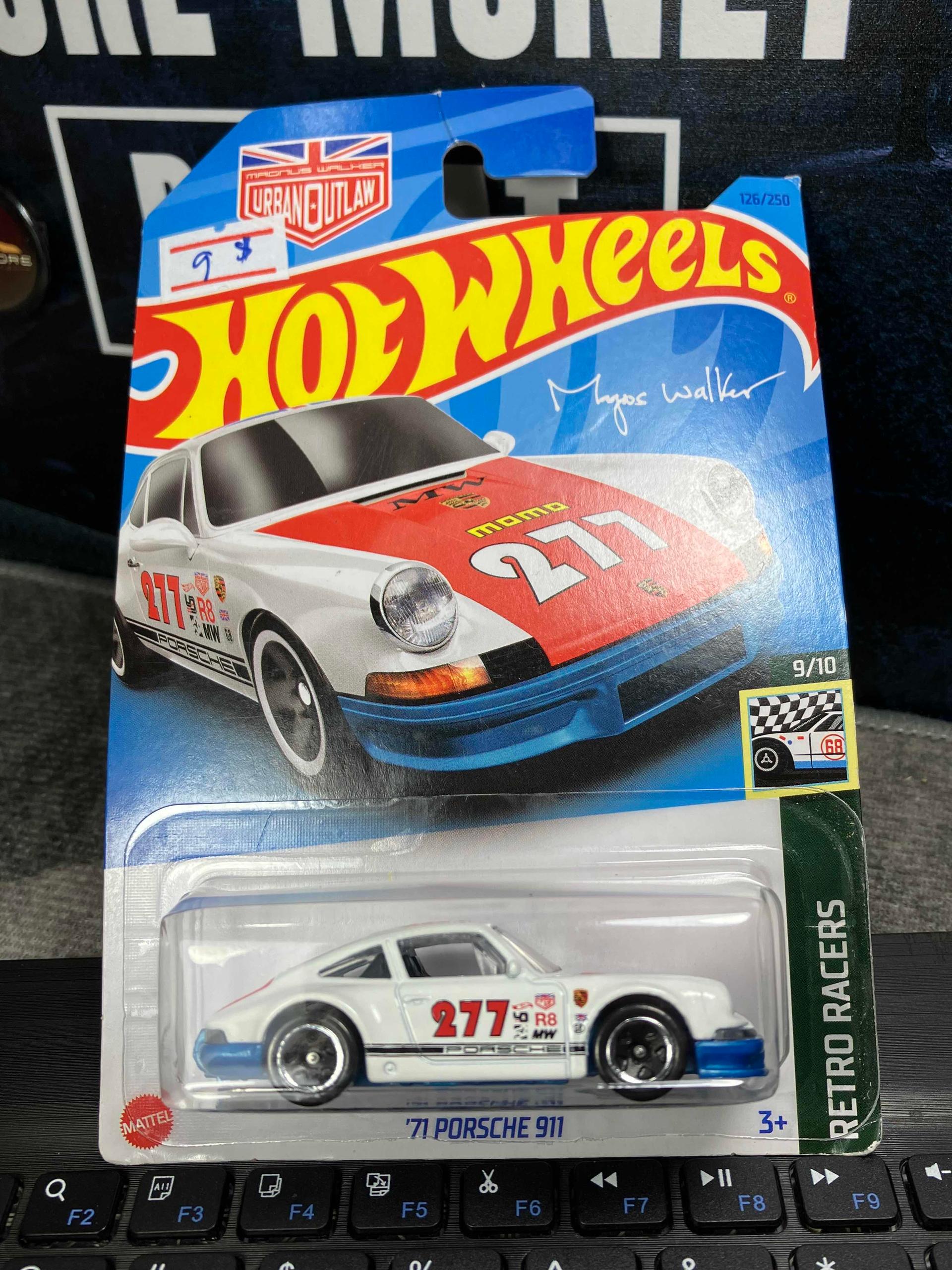 Porsche 911 (277)