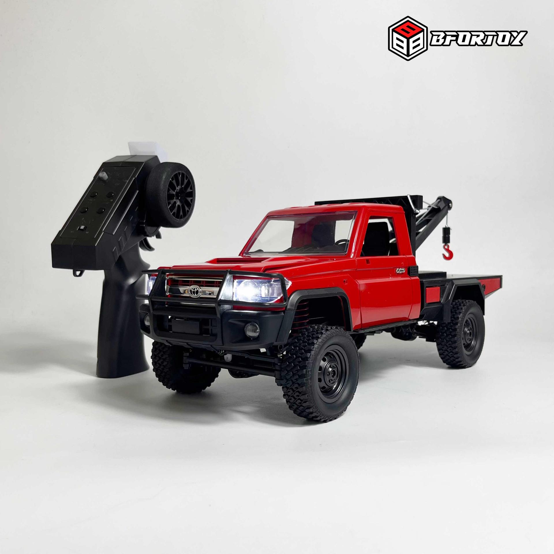 ឡានបញ្ចាបែប Off-road Land Cruiser 79 / Model Mn82T