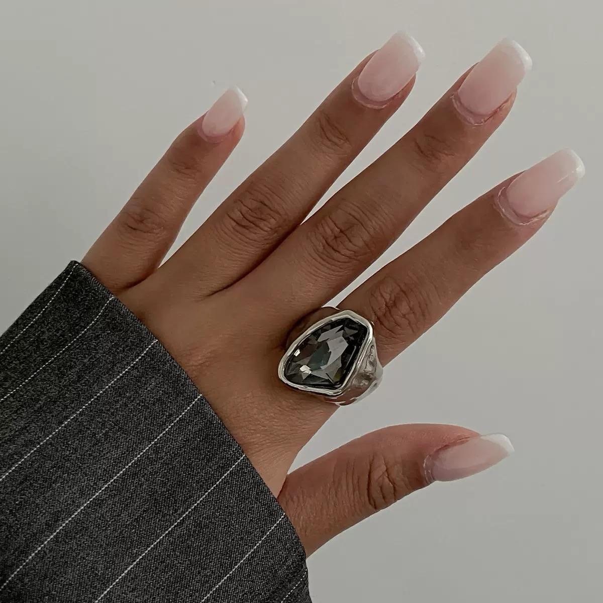Ring-ចិញ្ចៀន R0042