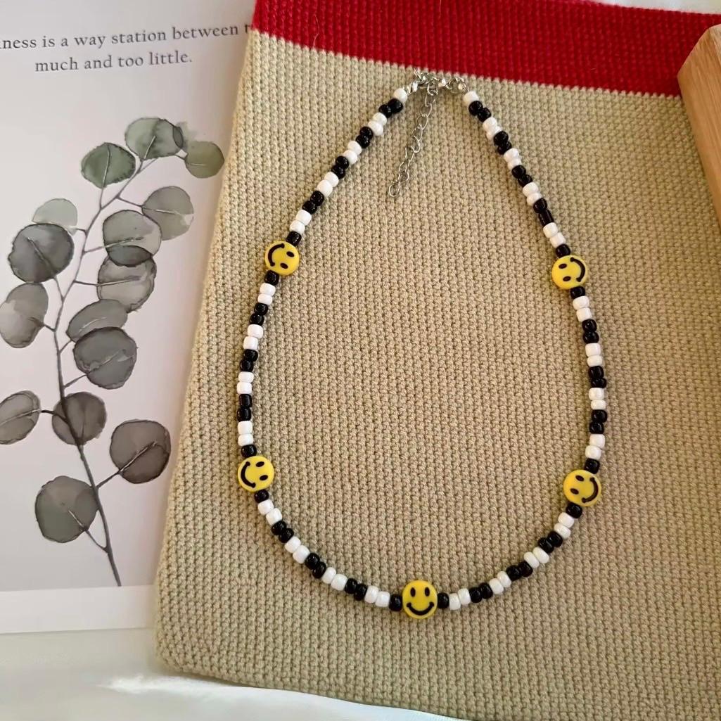 Smile necklace