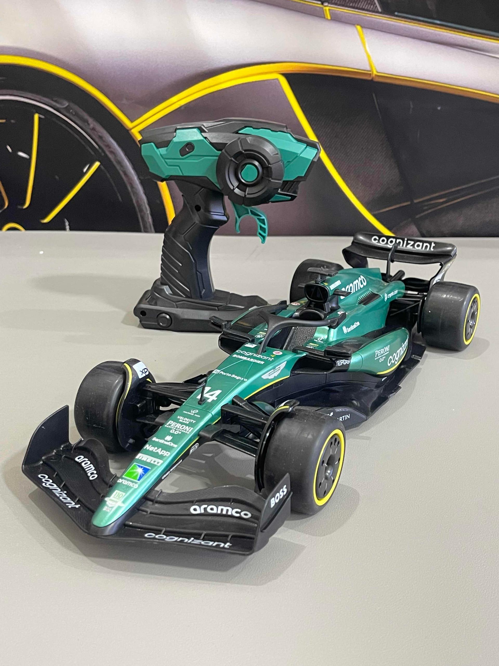 ឡានបញ្ជា RC Aston Martin AMR25
