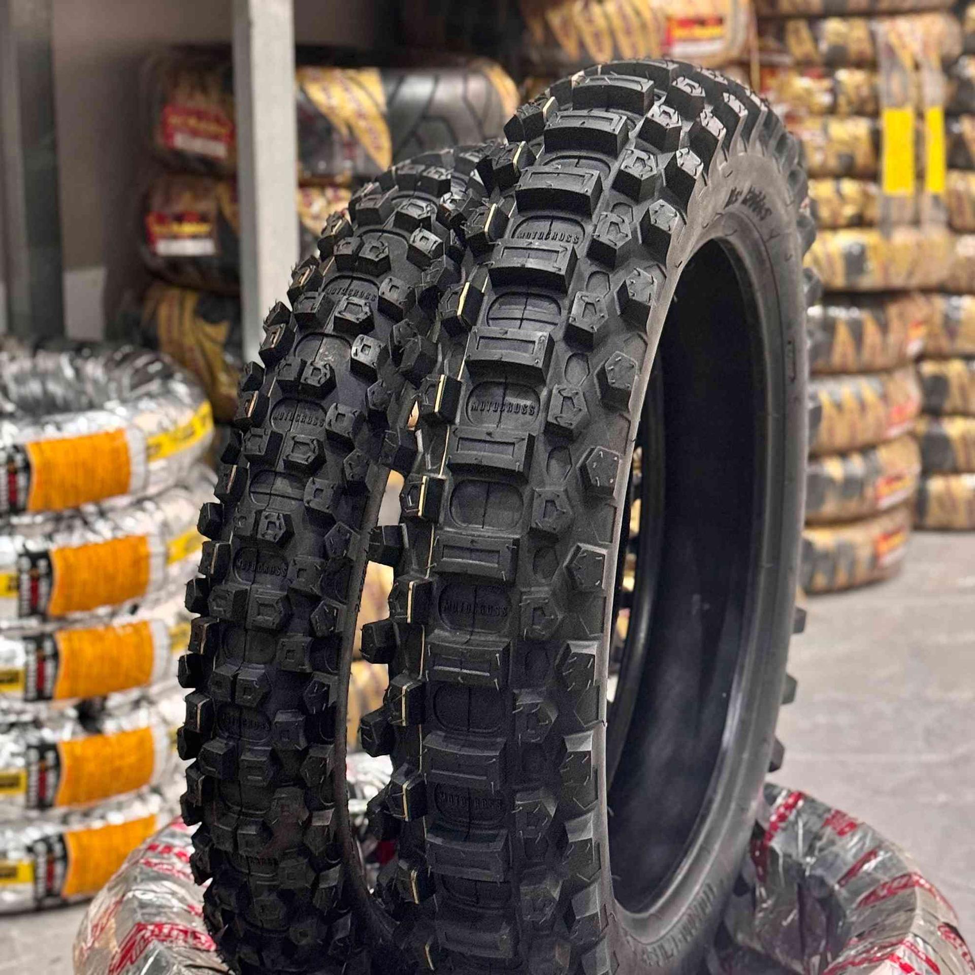VRM455 (MOTORCROSS TIRE)