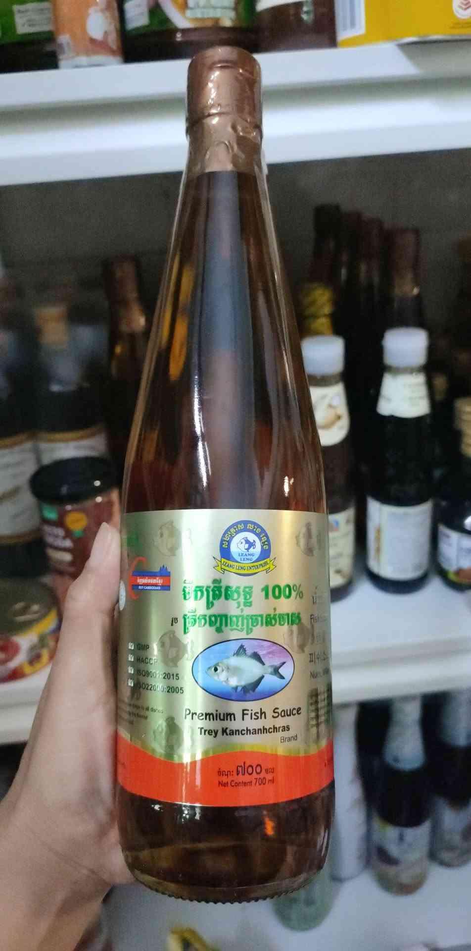 Leng Leng fish sauce ទឹកត្រីកញ្រ្ចេញច្រាស់