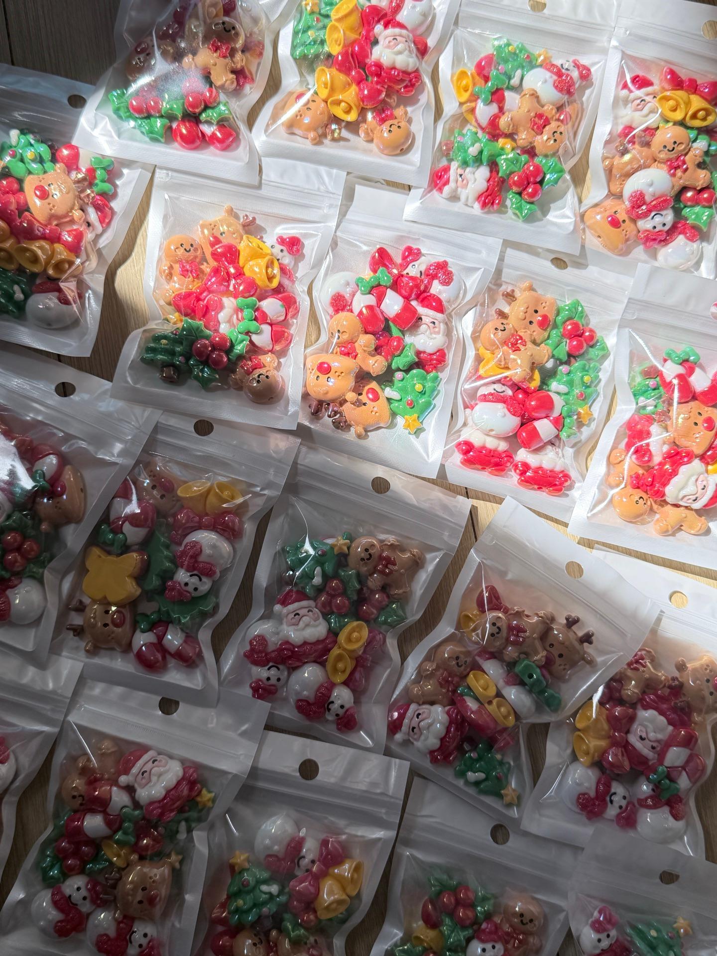 Christmas mix bead