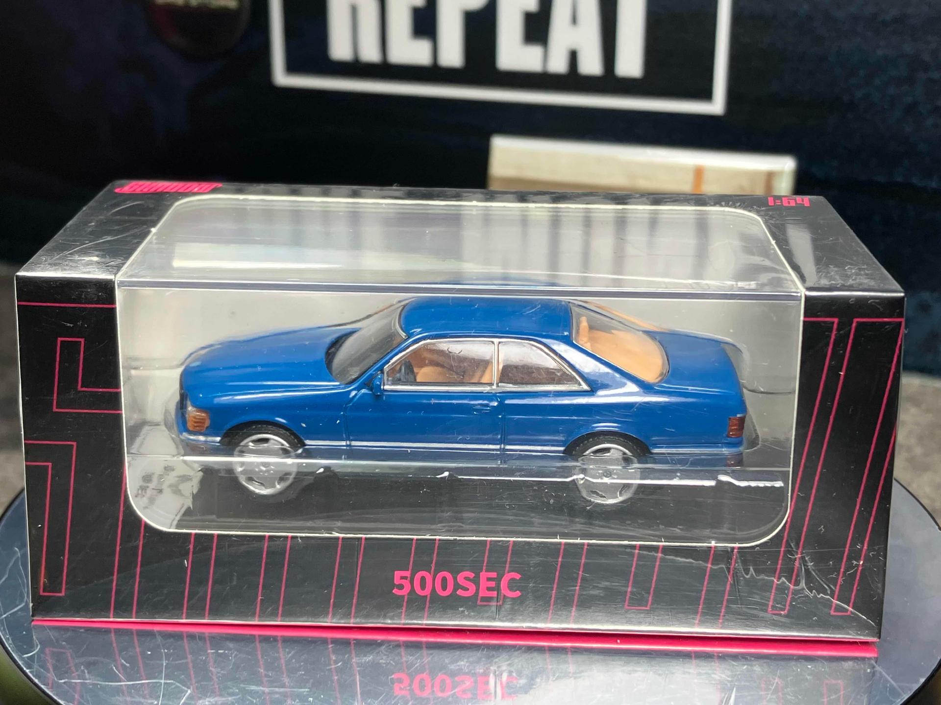 1/64 Mercedes Benz 500 SEC🔵