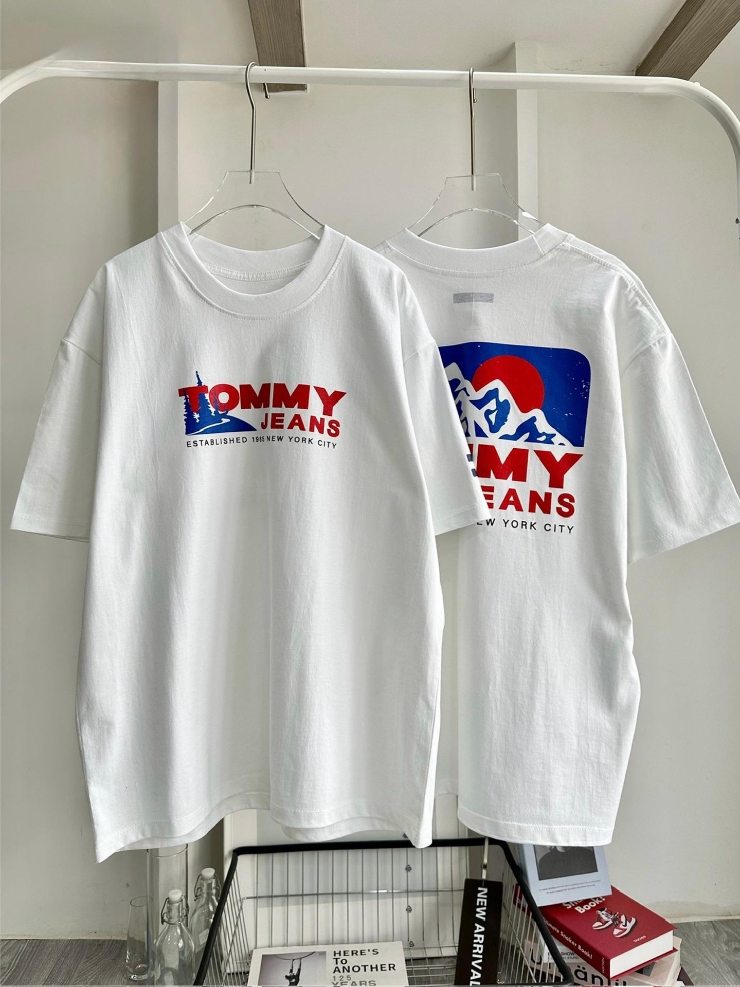 TOMMY JEANS