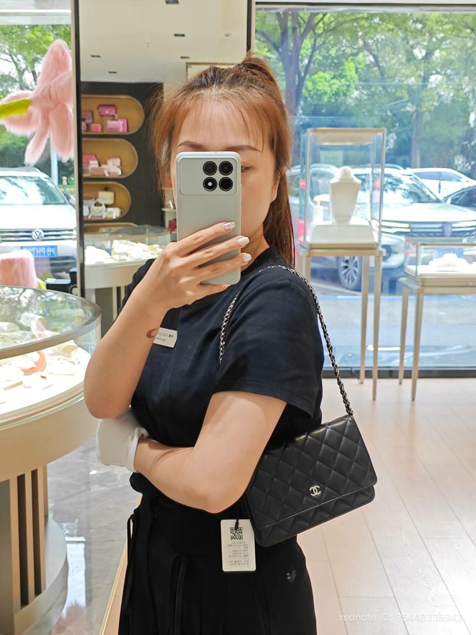 ម៉ាក Chanel