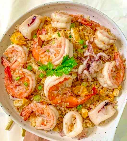 Seafood fried rice-បាយឆាគ្រឿងសមុទ្រ-해산물 볶음밥