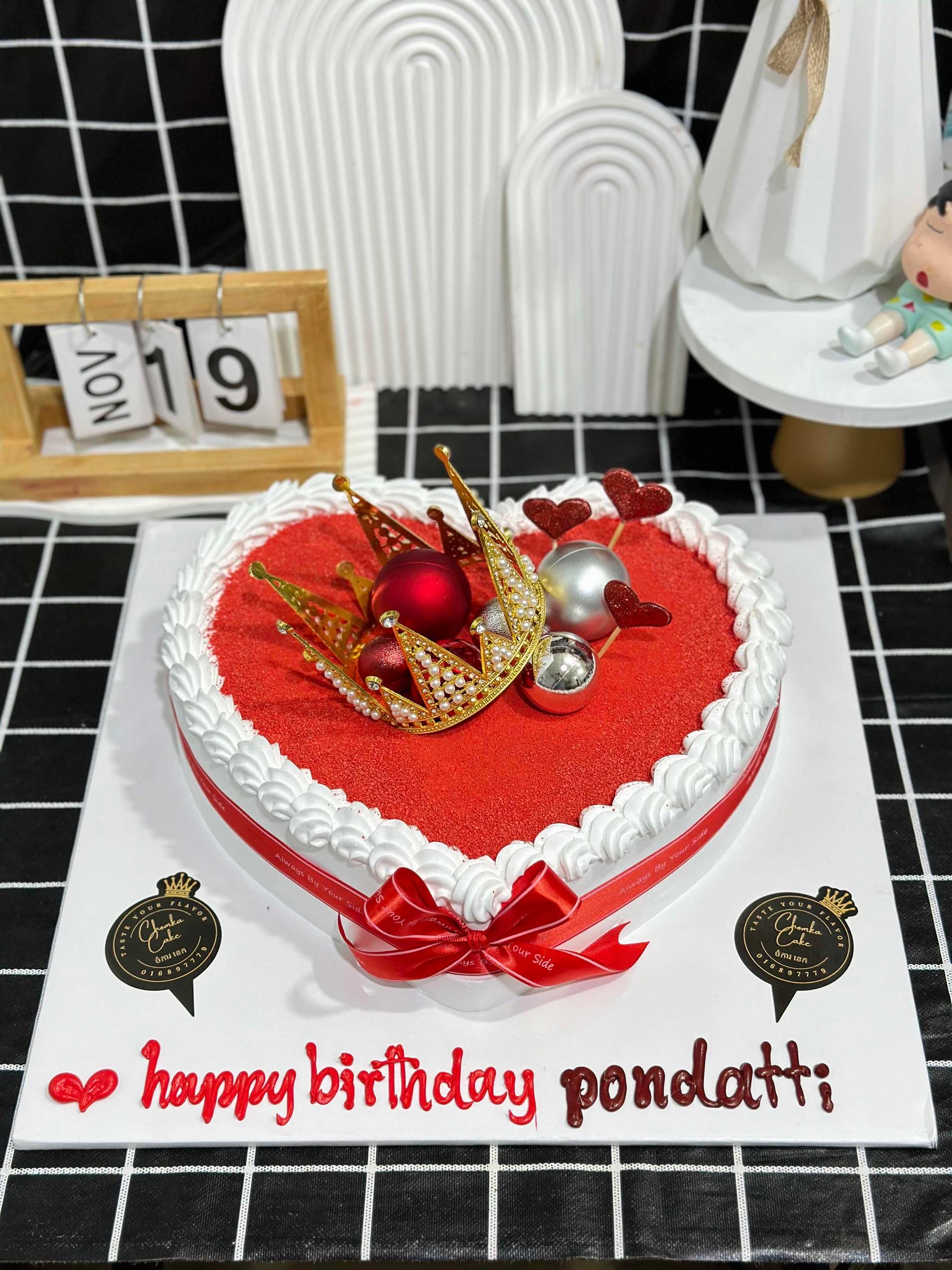 Big heart cake