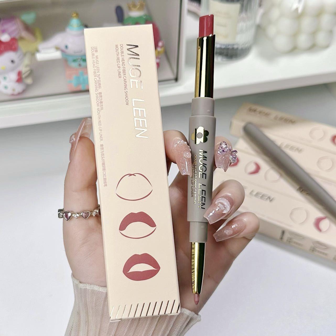 Muge Leen lip liner & lipstick pink