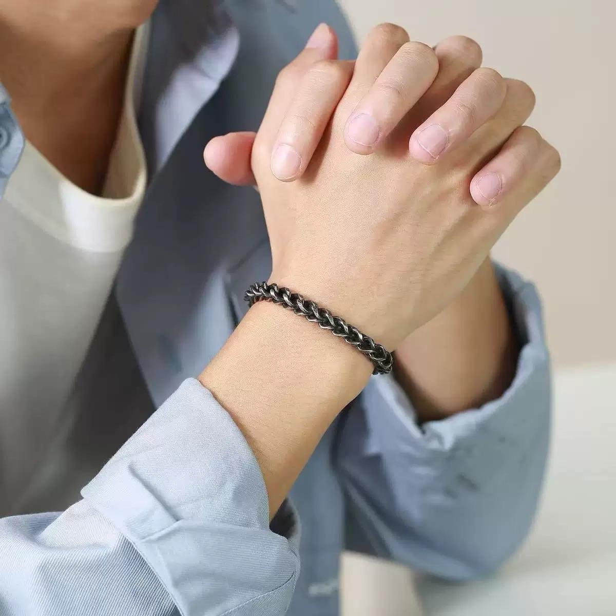 Bracelet-ខ្សែដៃ L0026
