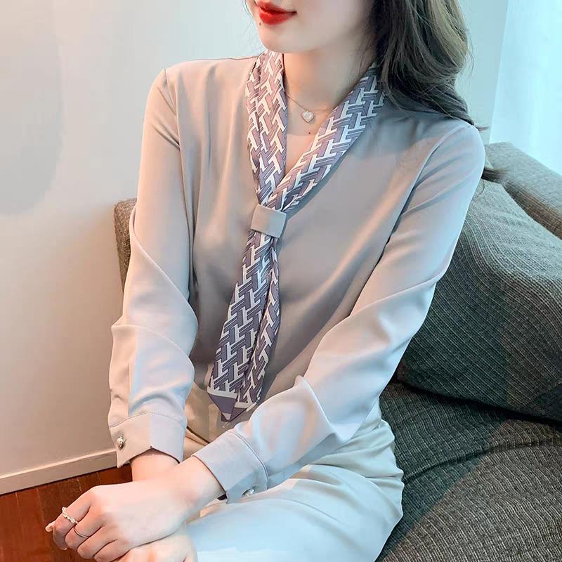 អាវសារ៉ូទន់រលាស់