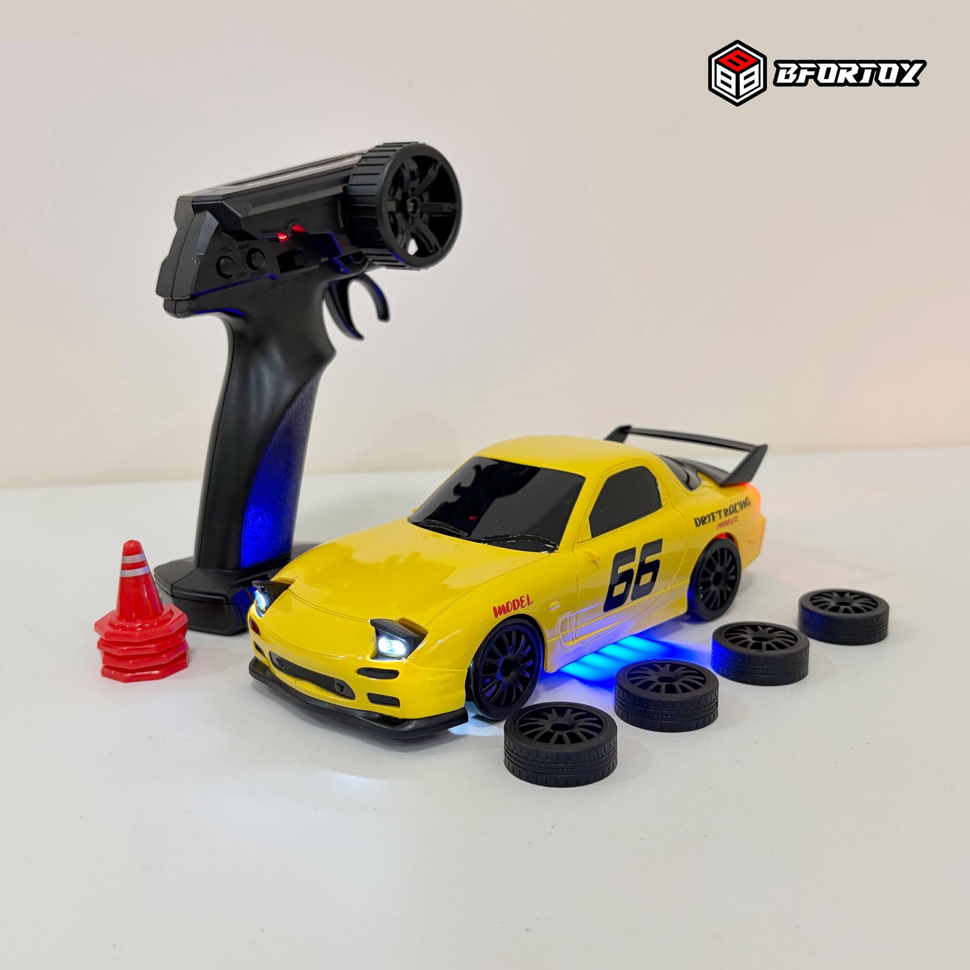 ឡានបញ្ចាទំហំ 1/24 Rx-7 Drift Rc
