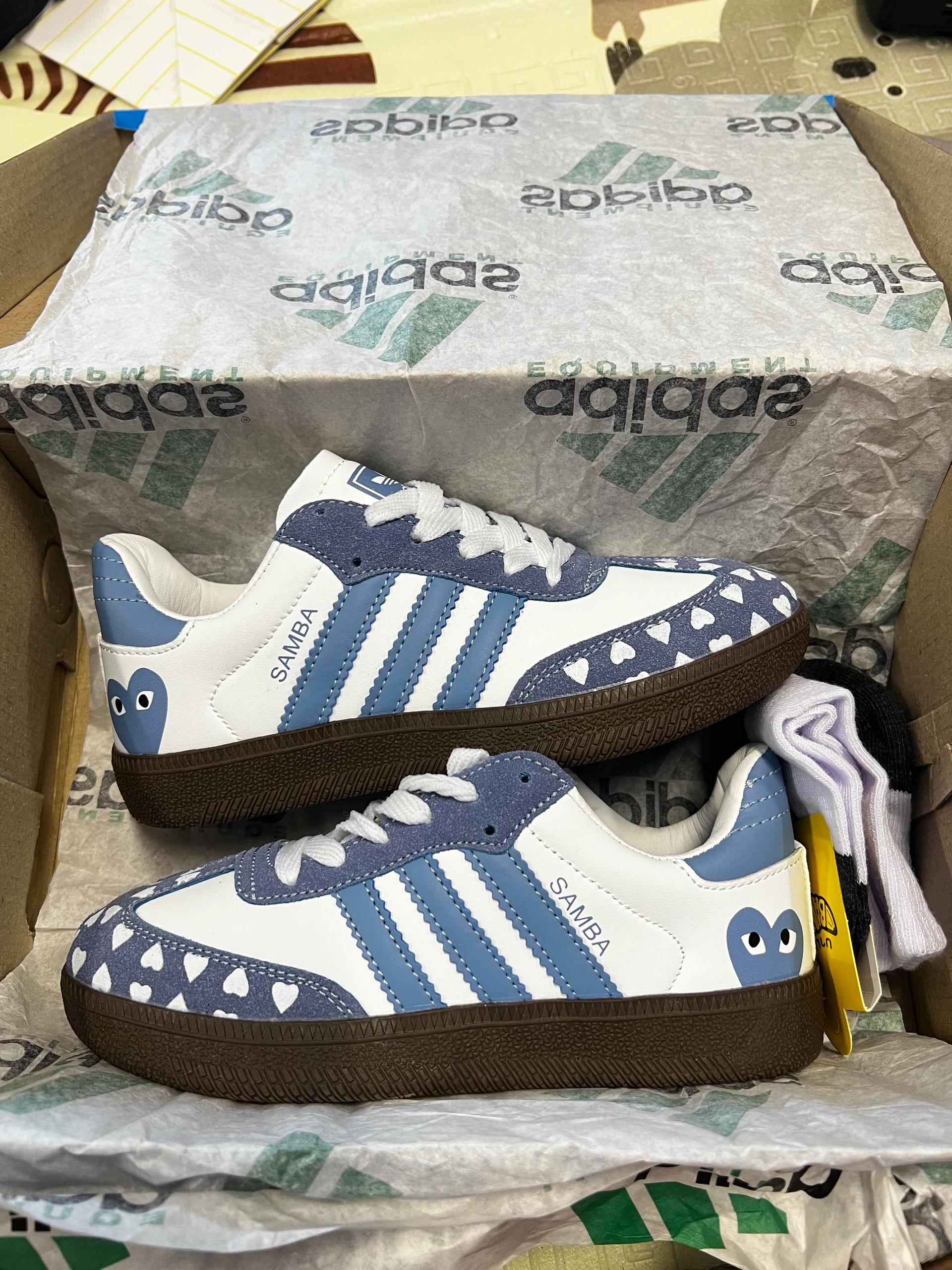Samba CDG Blue