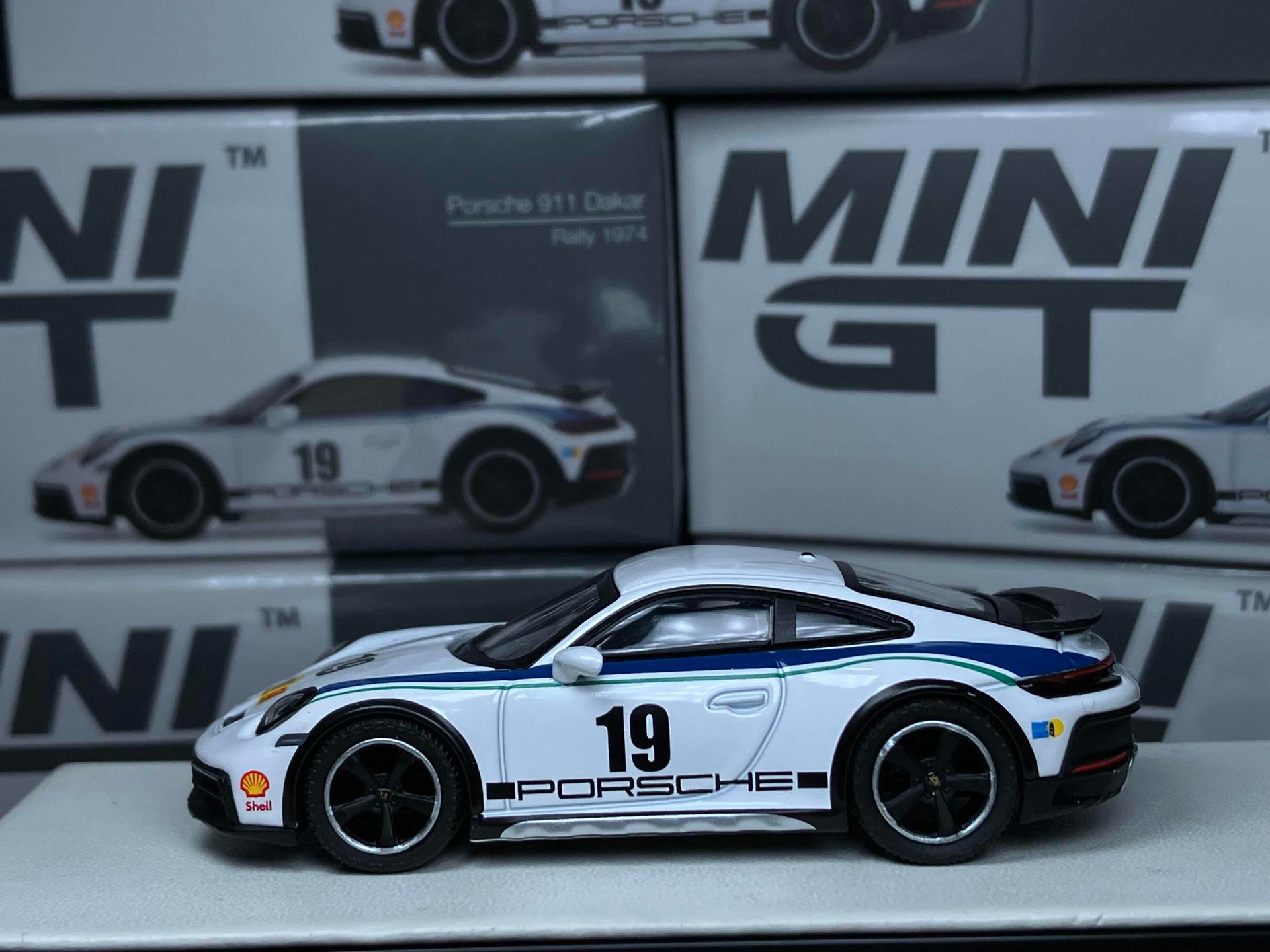 MINI GT🔺1009 Porsche 911 Dakar Rally 1974