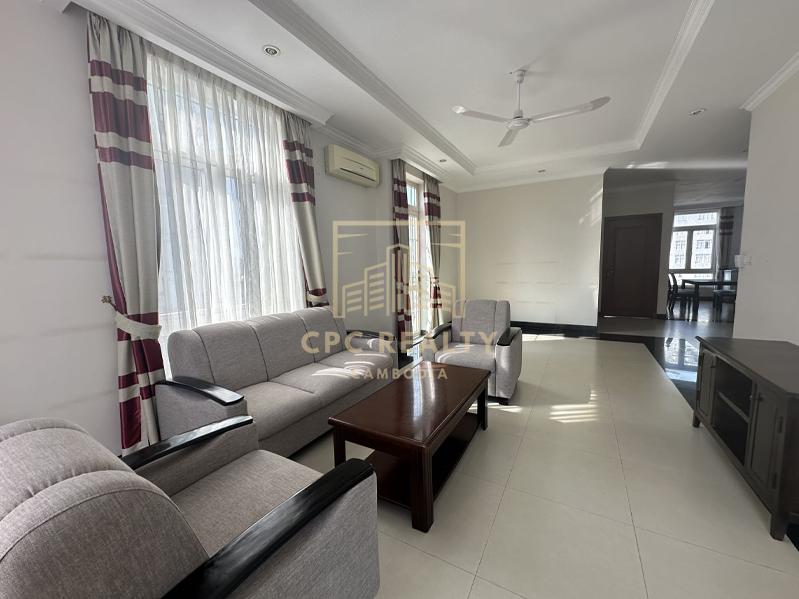 2bedroom 800$