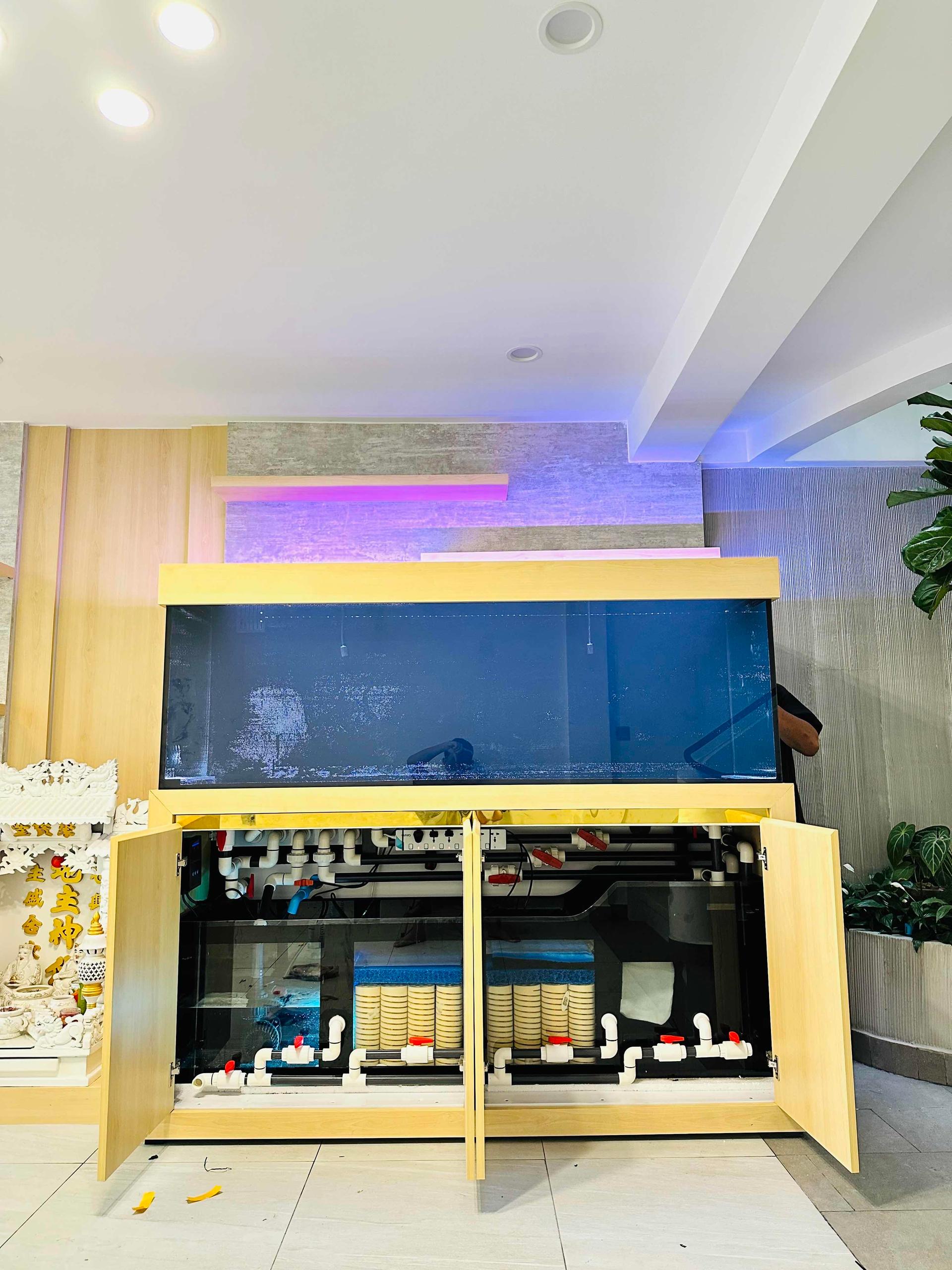 Tank size 168x68x68