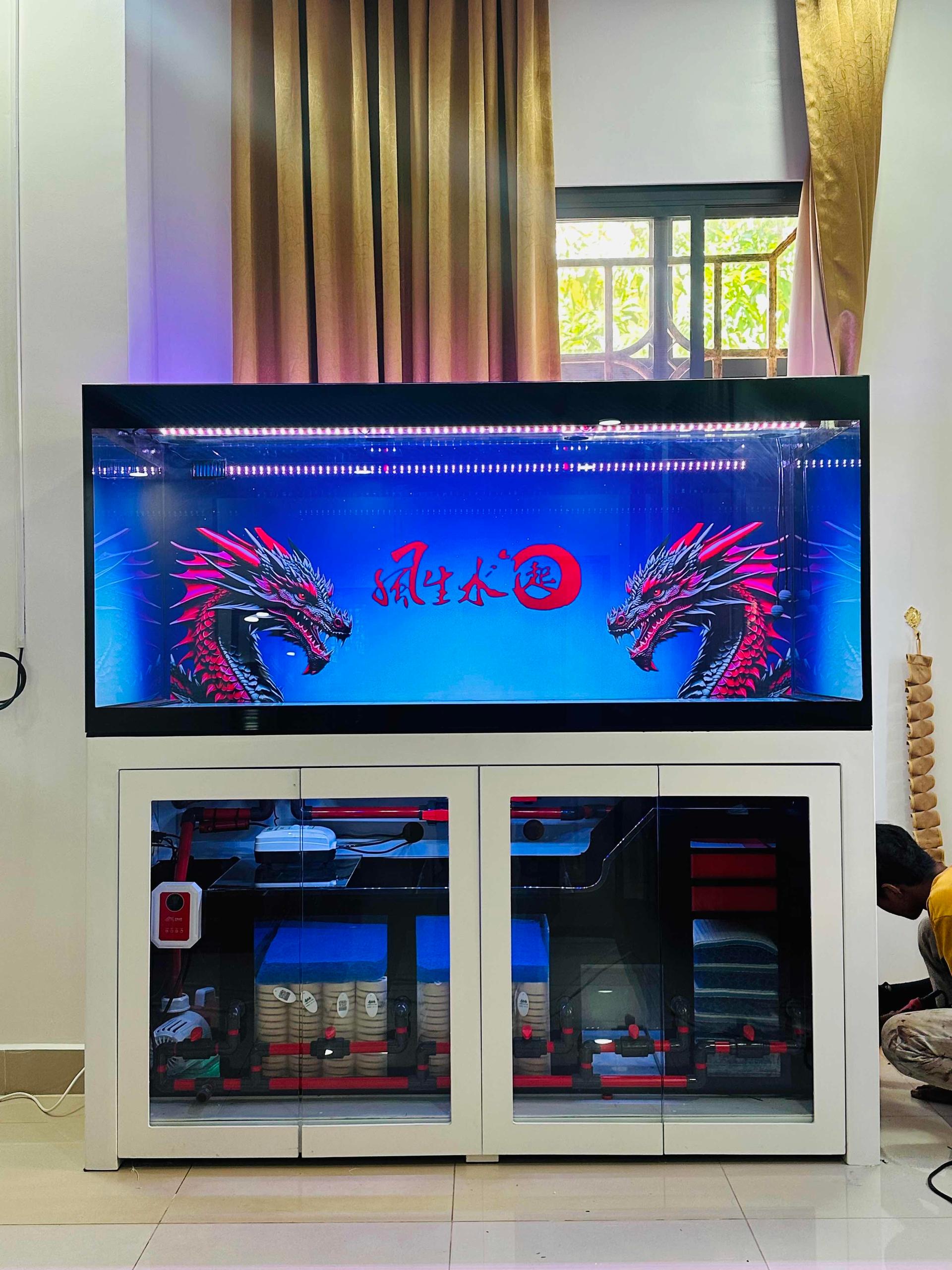 Tank size 180x72x80