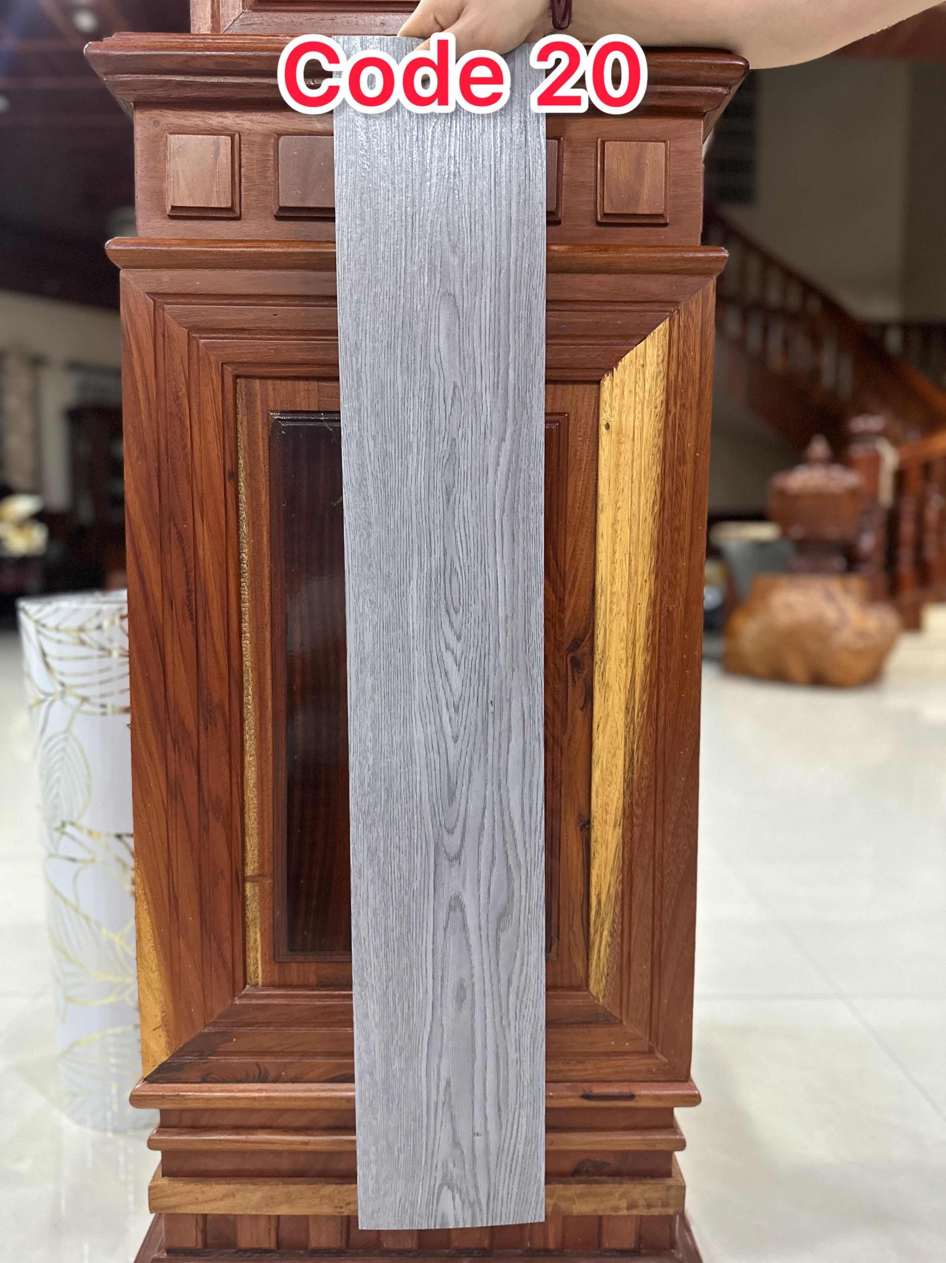 ការូ កូដ20