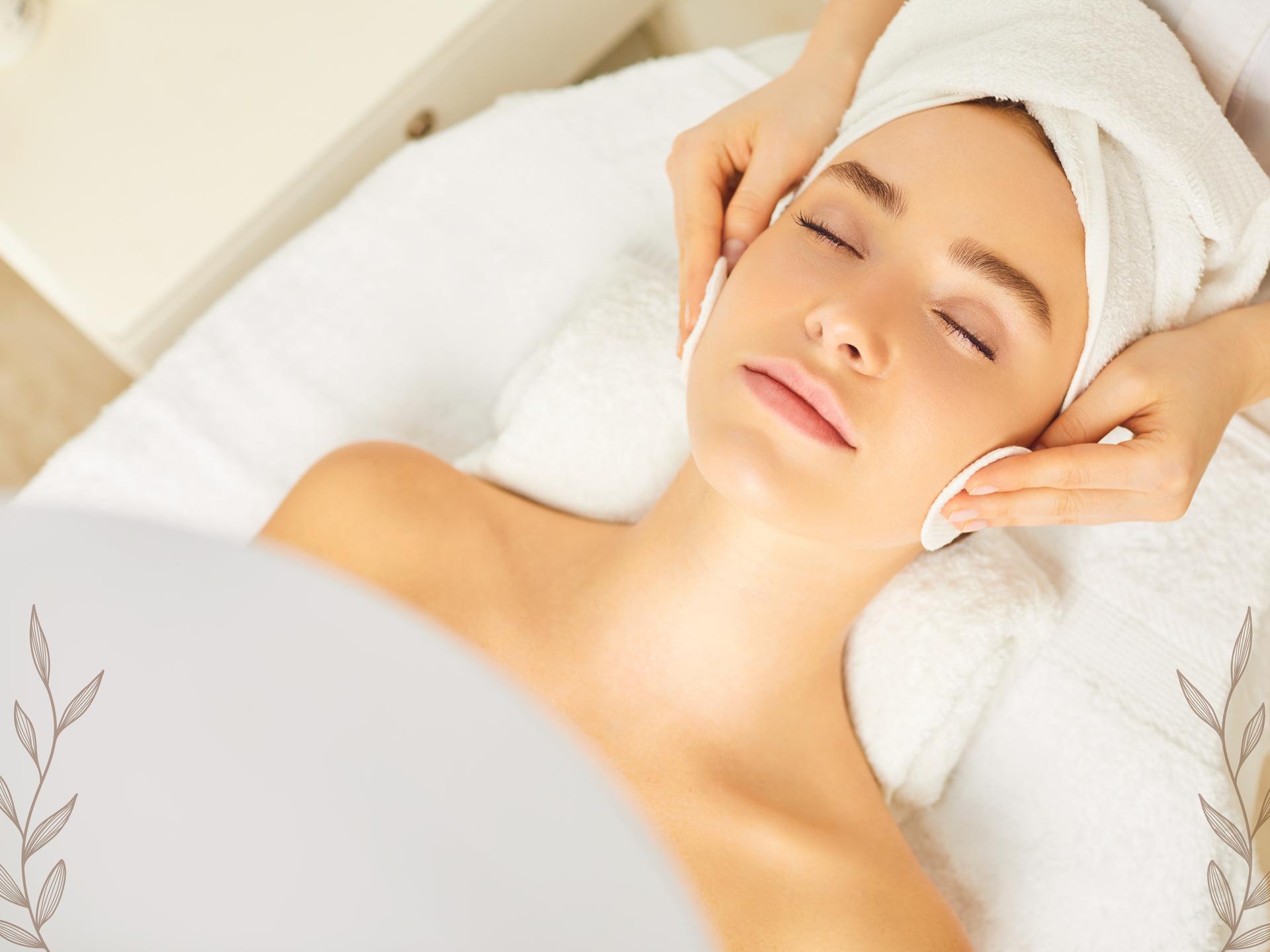 Facial with Vitamin (Steam+Acne Pump+Vitamin+Mask)
