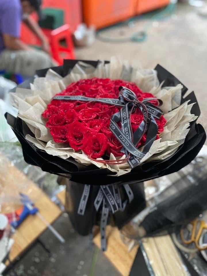 Real rose