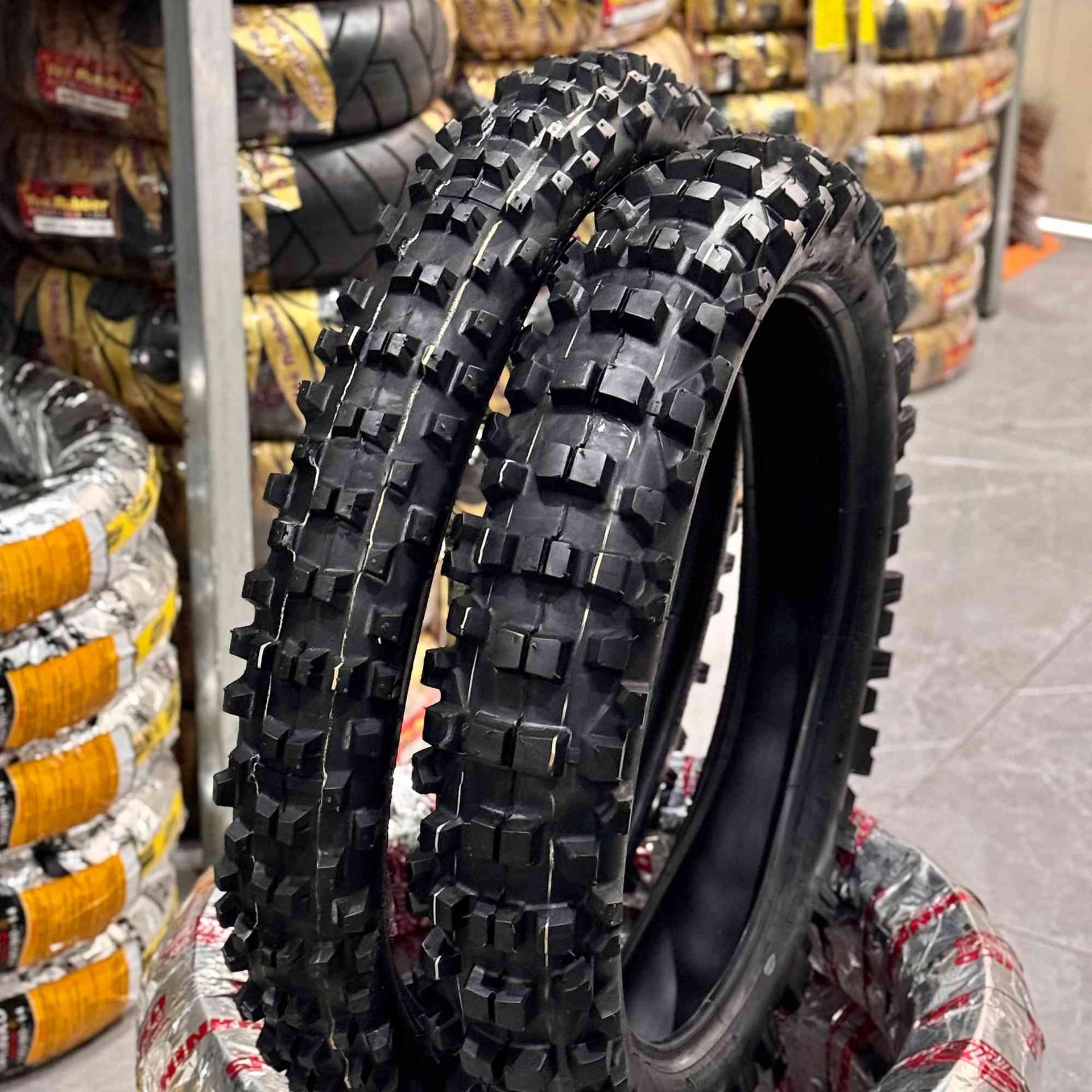 VRM500 (MOTORCROSS TIRE)