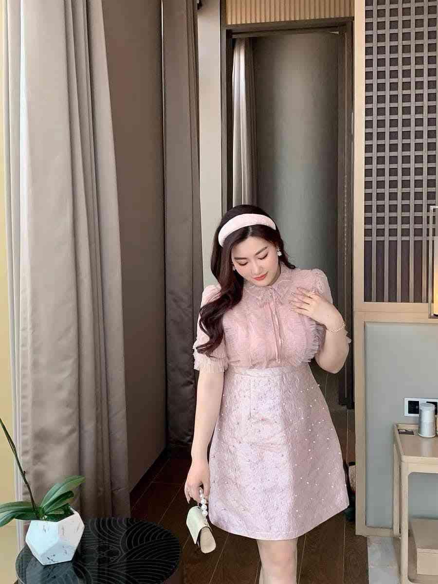 រ៉ូបខ្លីបែបប៉ាក់អុីតាលី