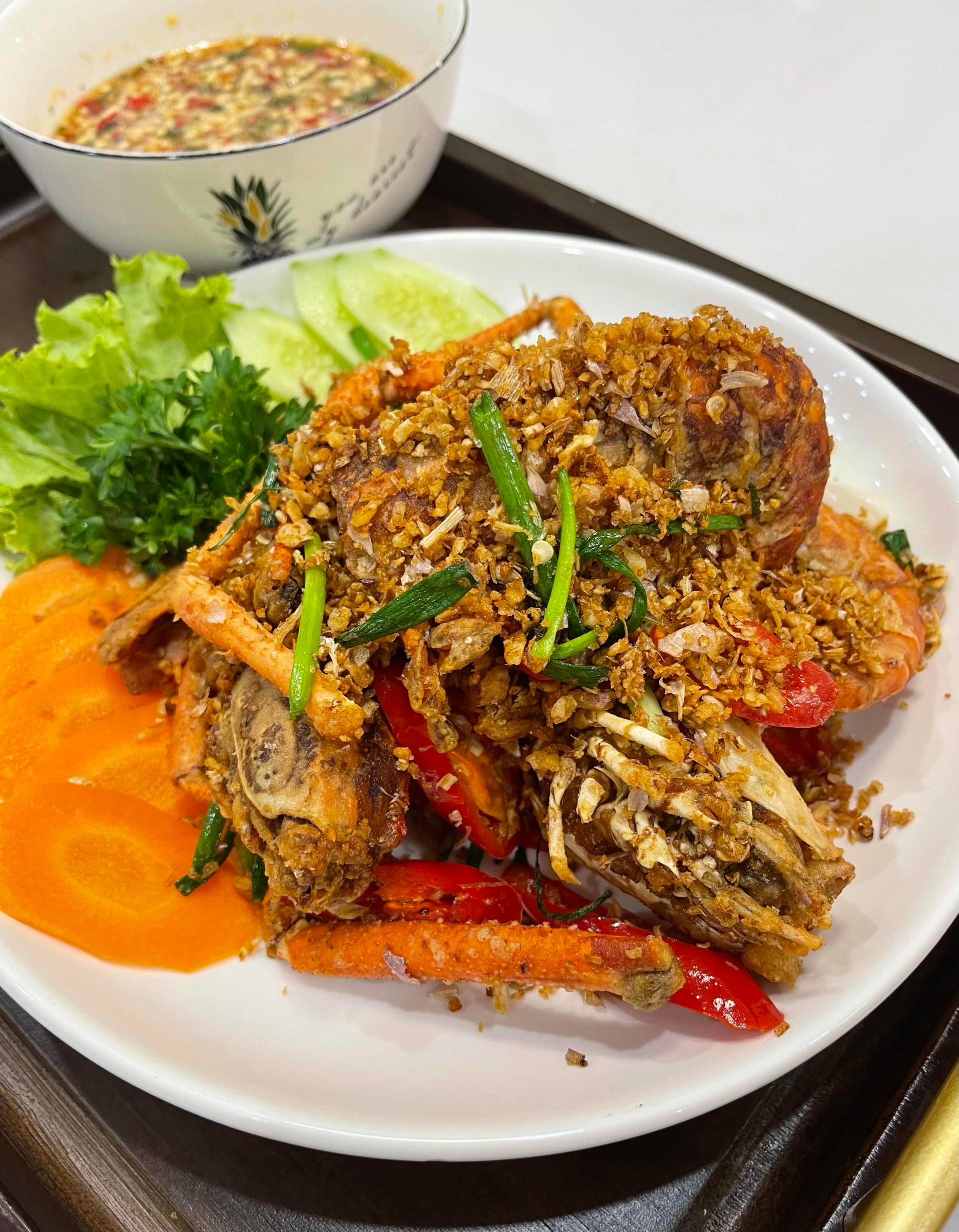 បង្កងបំពងខ្ទឹមស