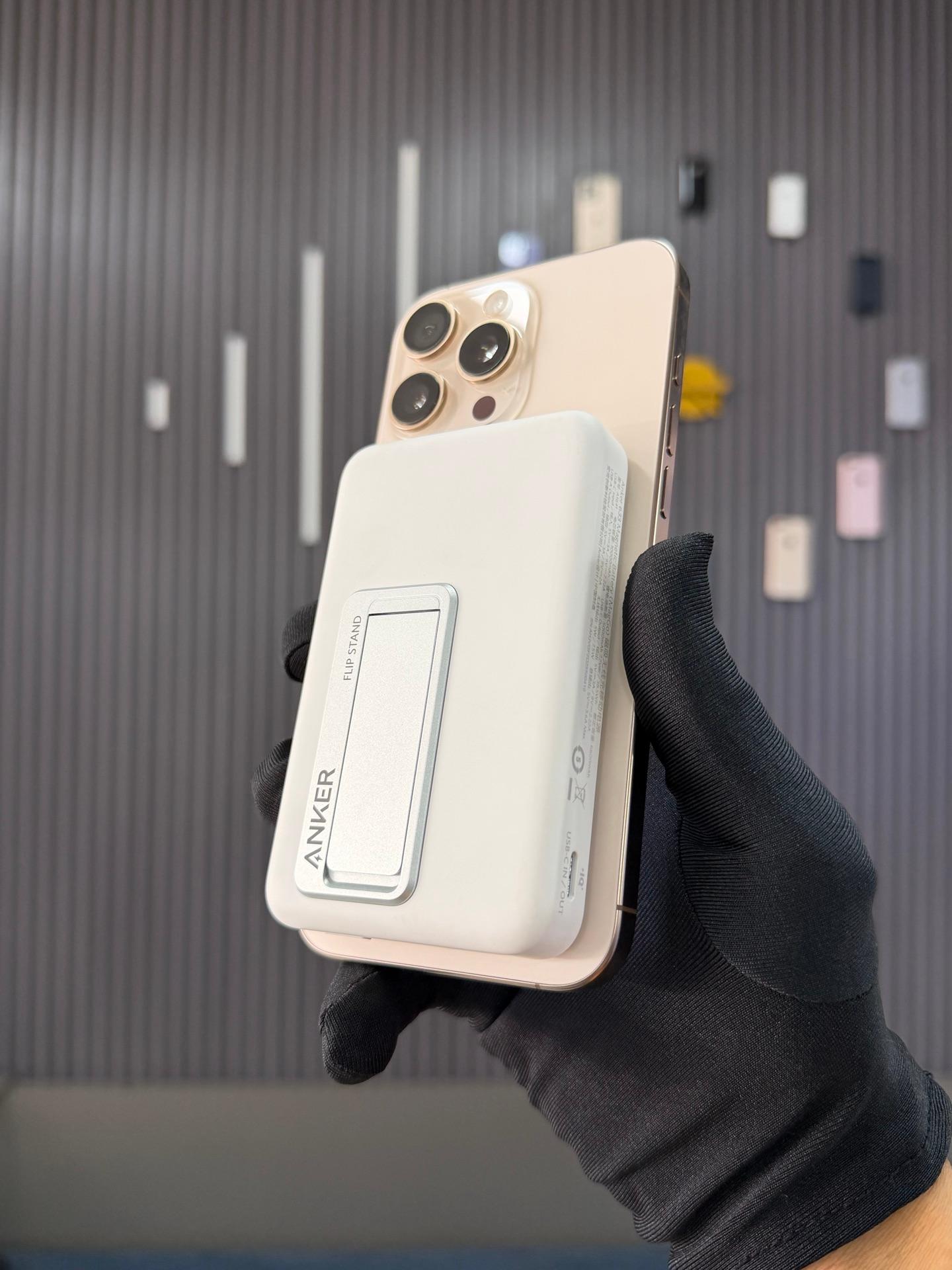 Anker 633