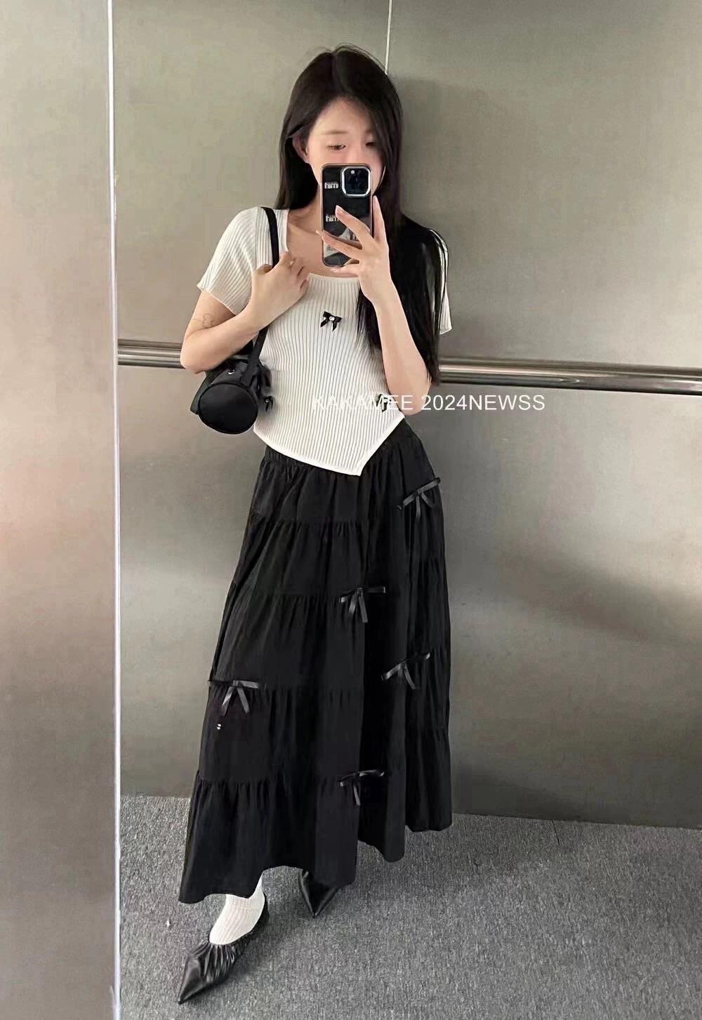 Long π skirt