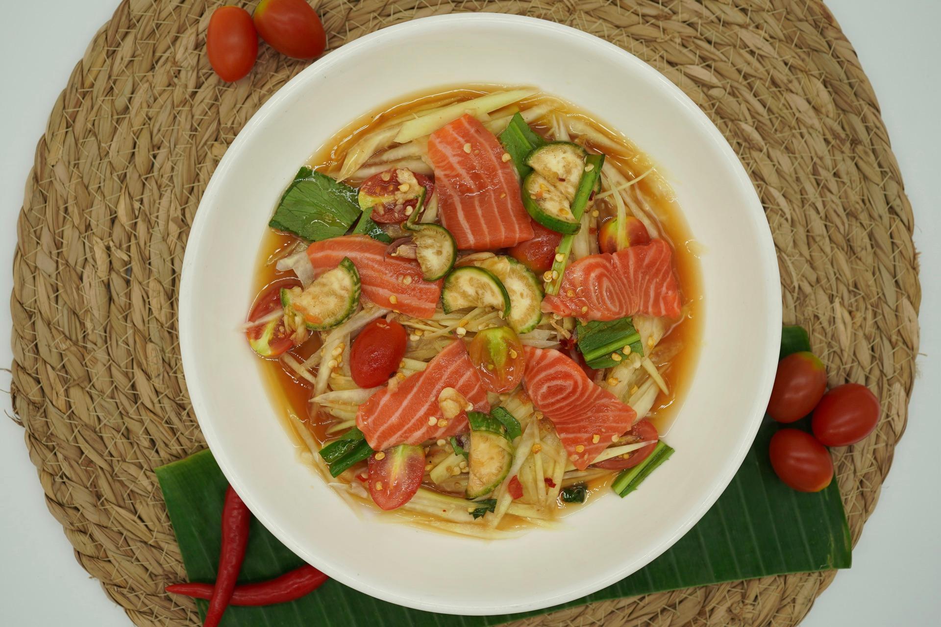 បុកល្ហុងសាលម៉ុន