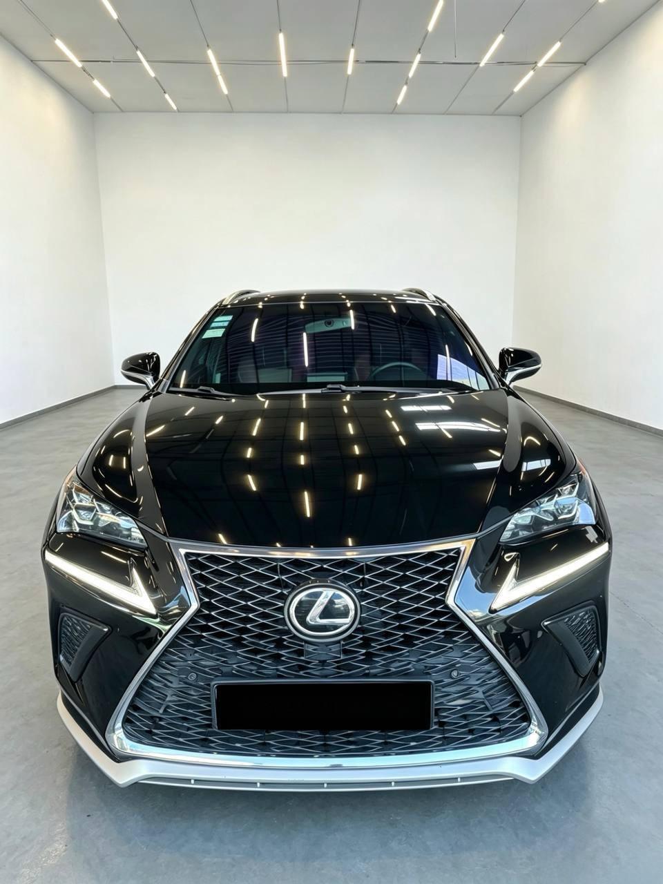 NX 200t