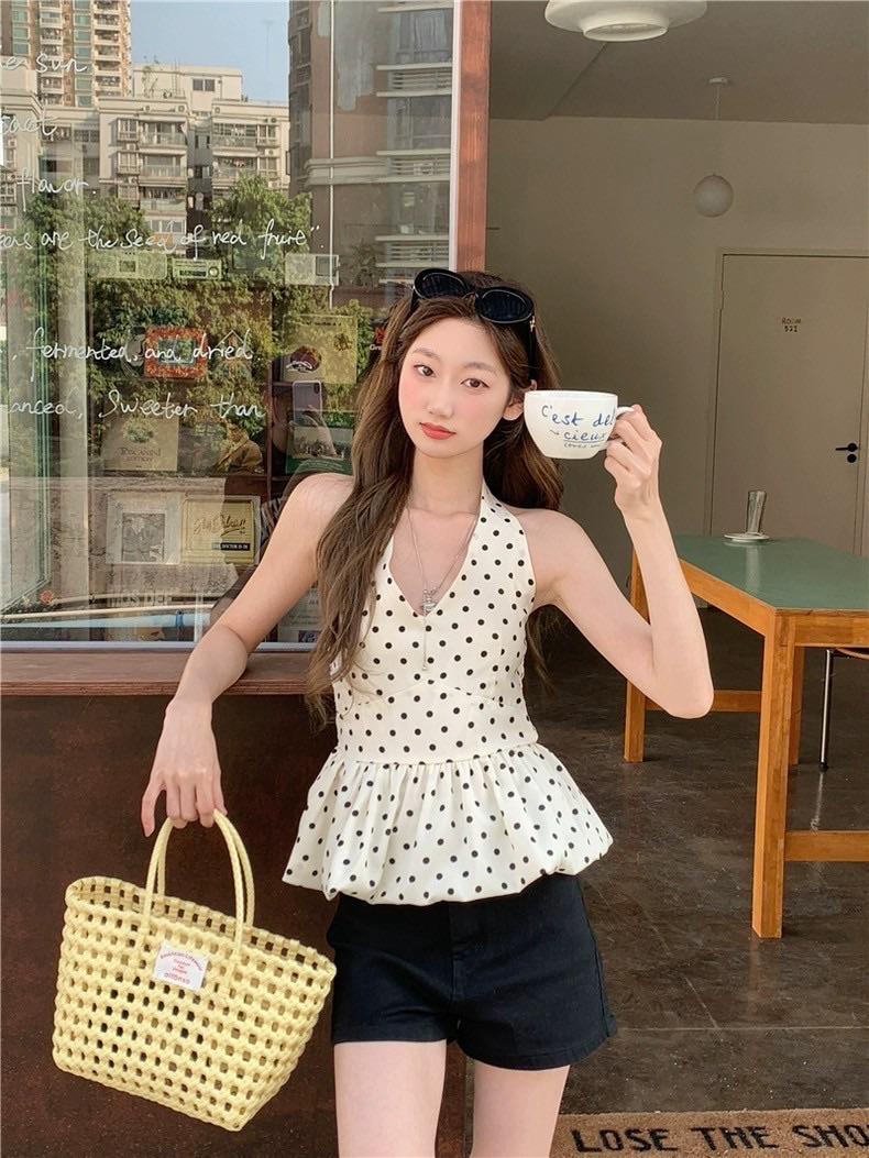 Polka dots halter top