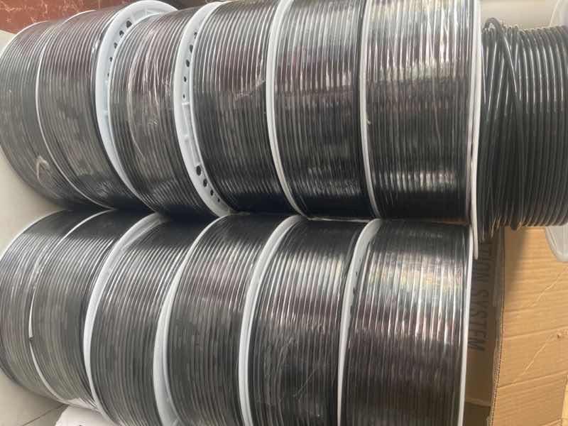 ទុយោខ្មៅ រឹង ៦លី