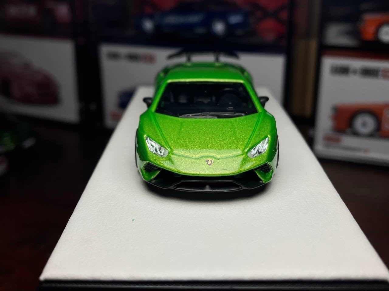 1/64 Lamborghini HURCÁN Performante🟢