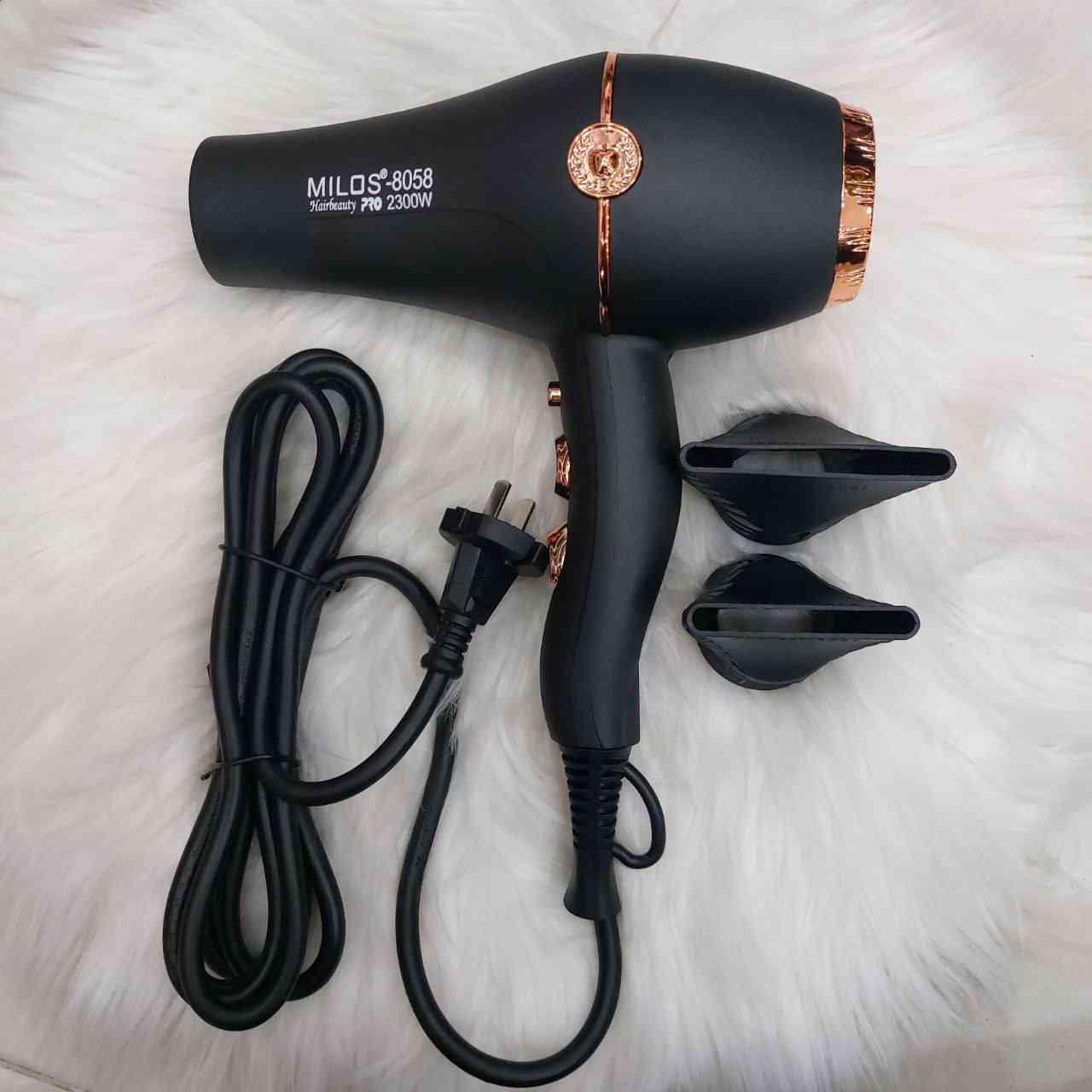 ម៉ាស៊ីនផ្លុំសក់