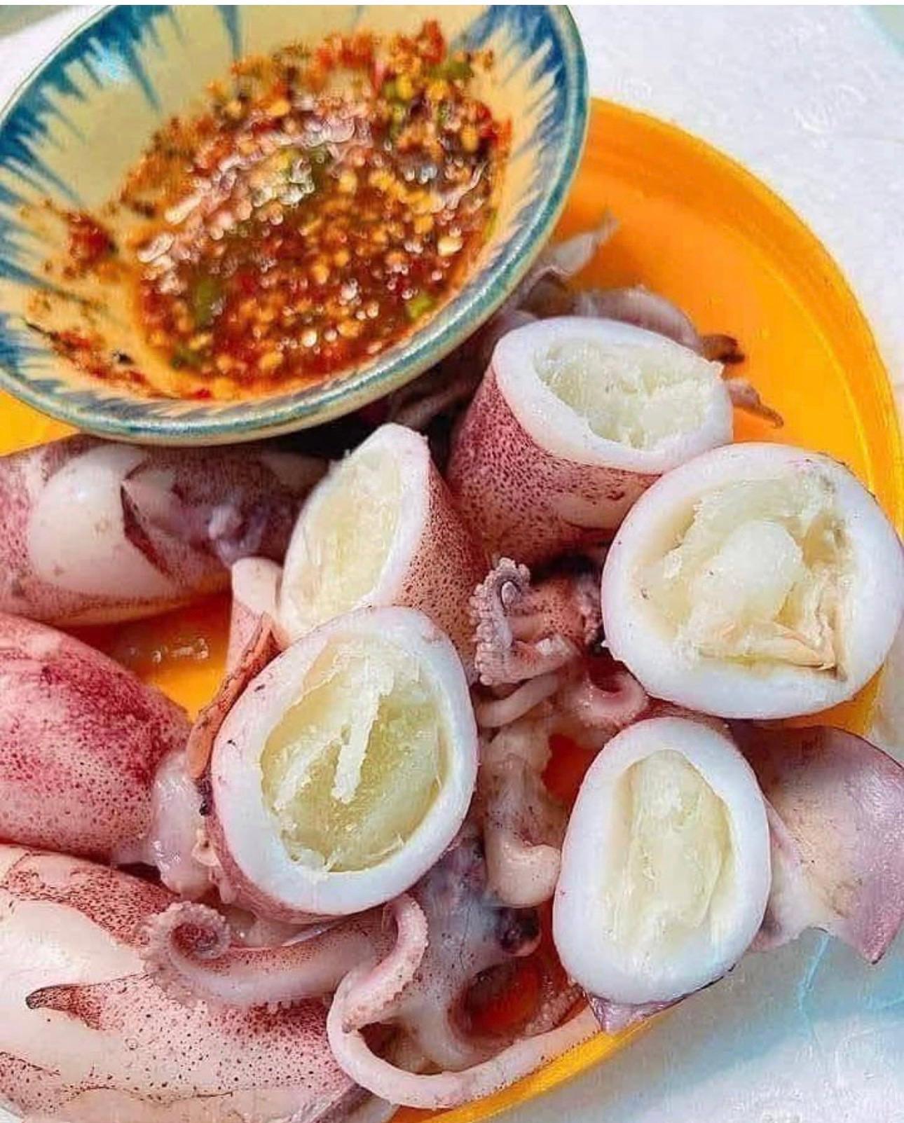 មឹកពងអាំង អំបិលម្ទេស