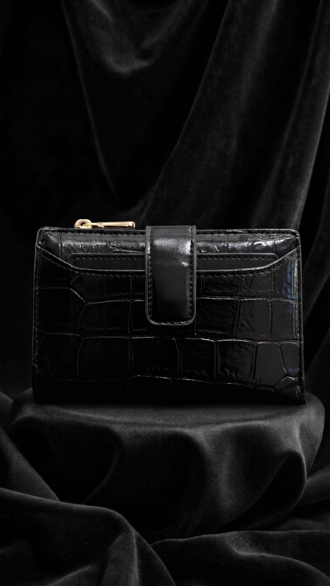 Black Glossy Wallet