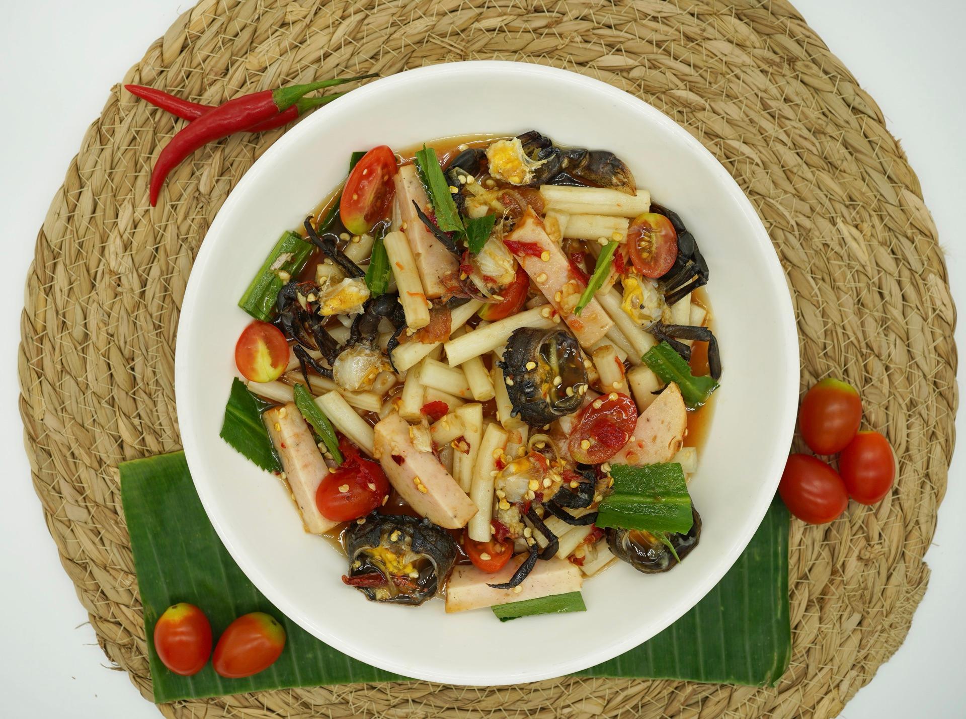 បុកក្រអៅឈូកក្ដាមប្រៃ