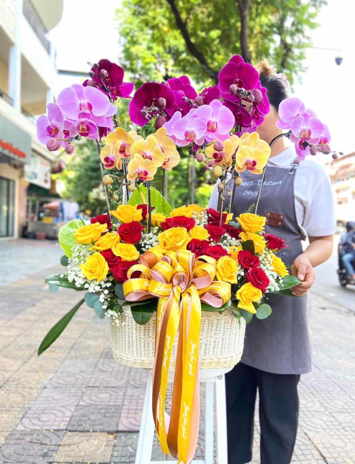 កន្ត្រក់​ជូនពរ