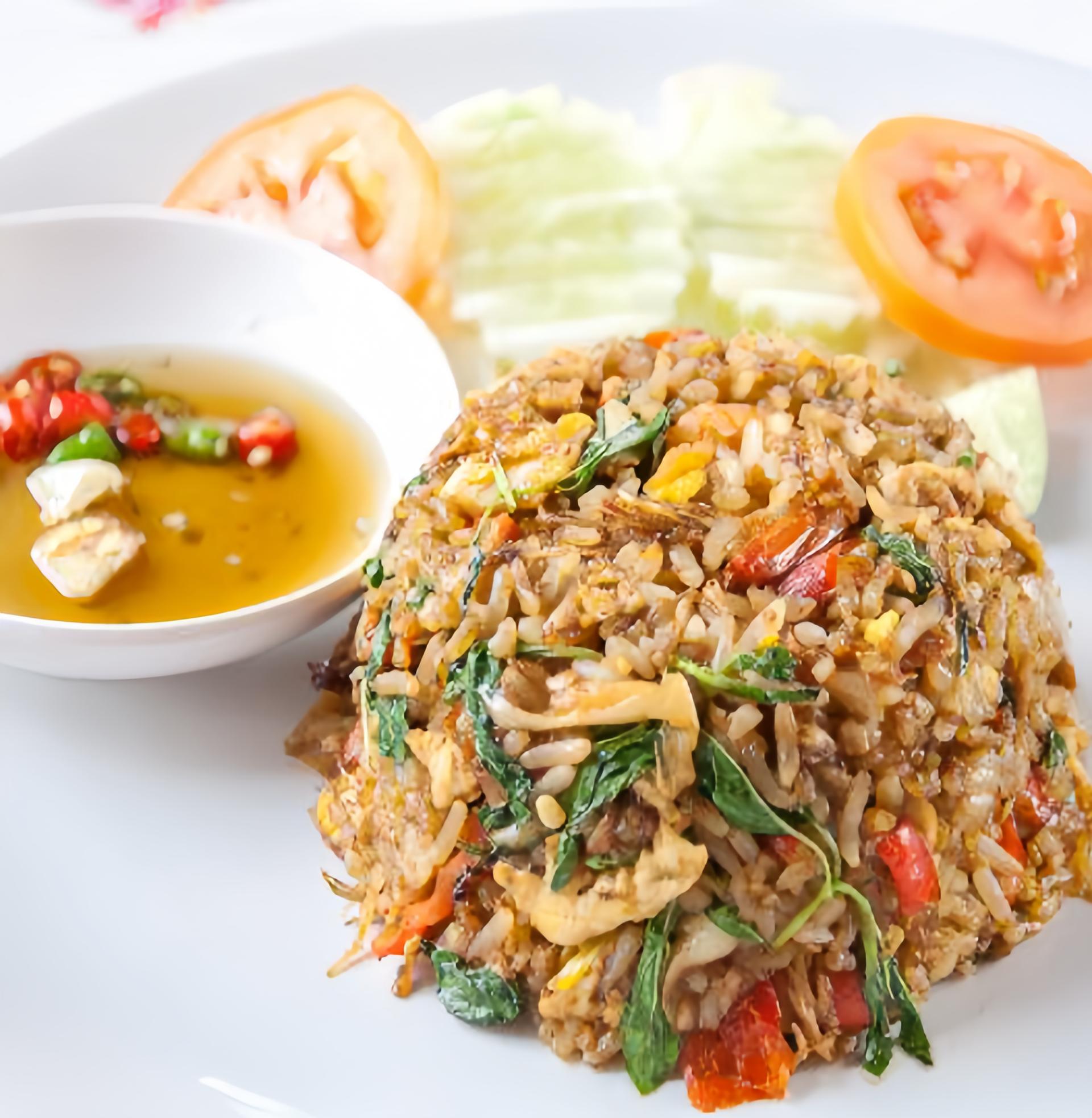 បាយឆាកន្ទាលទូកម្រេះព្រៅ