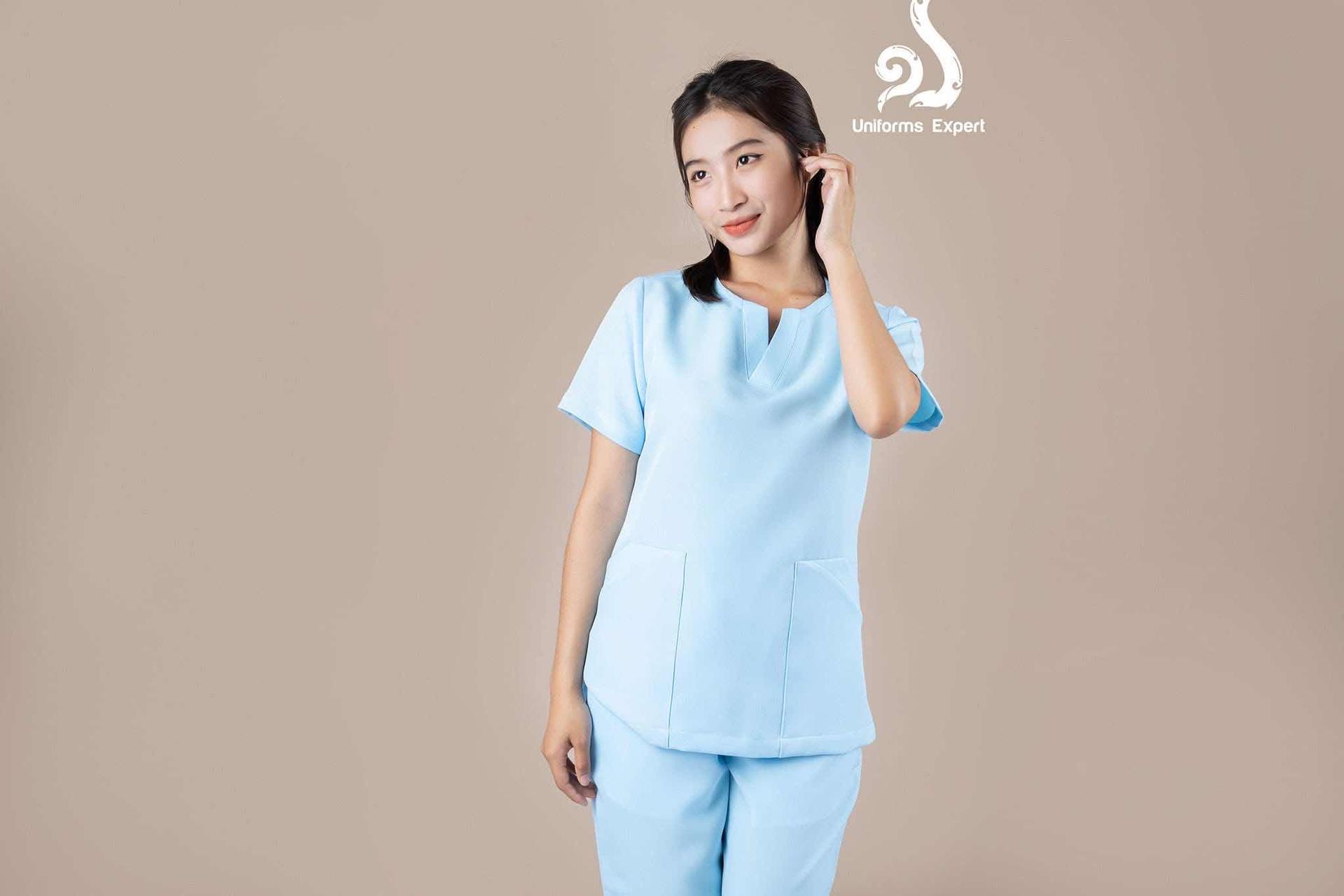 VIPឈុតនារីពណ៍ផ្ទៃមេឃស្រាល -VIP nurse set for women Turquoise