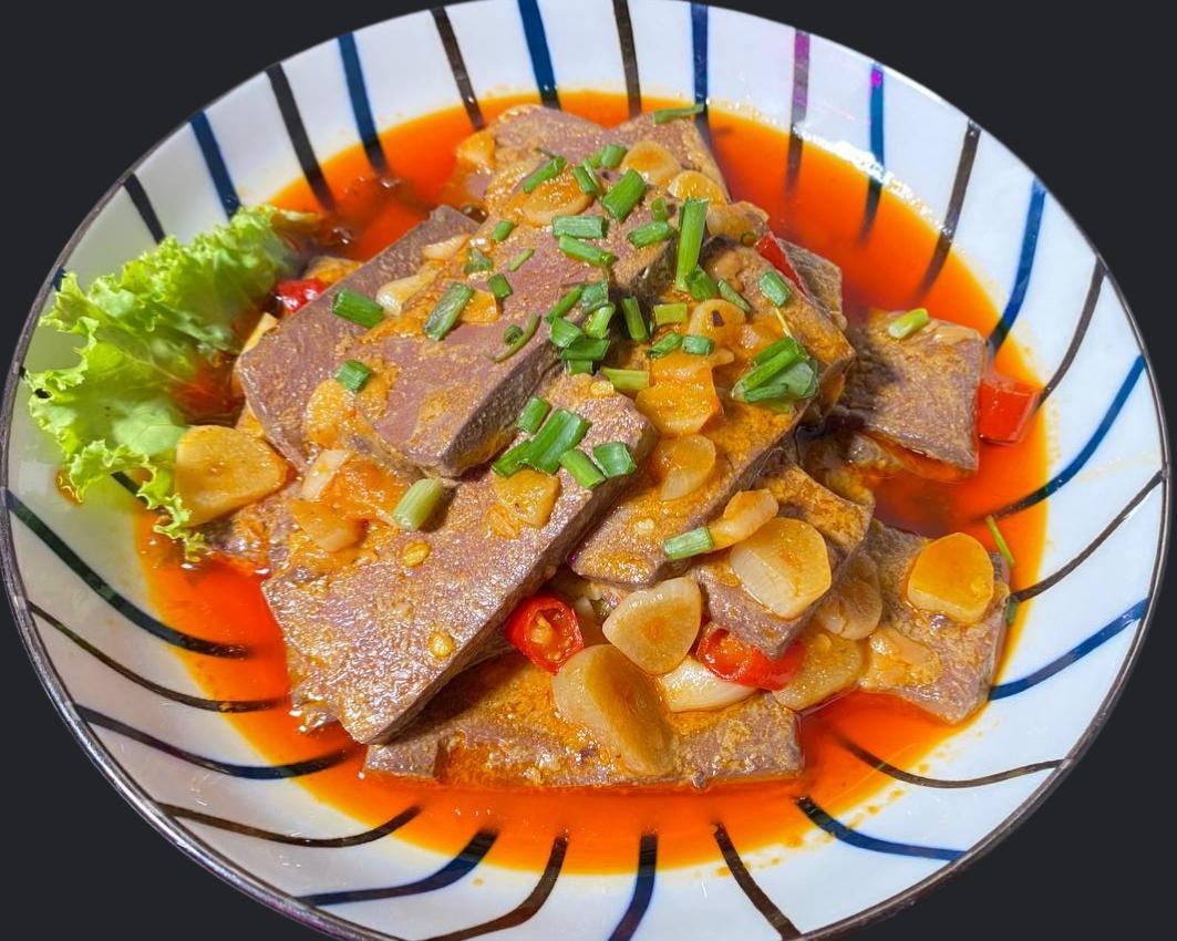 ឆាឈាមទាតៅហ៊ូរ