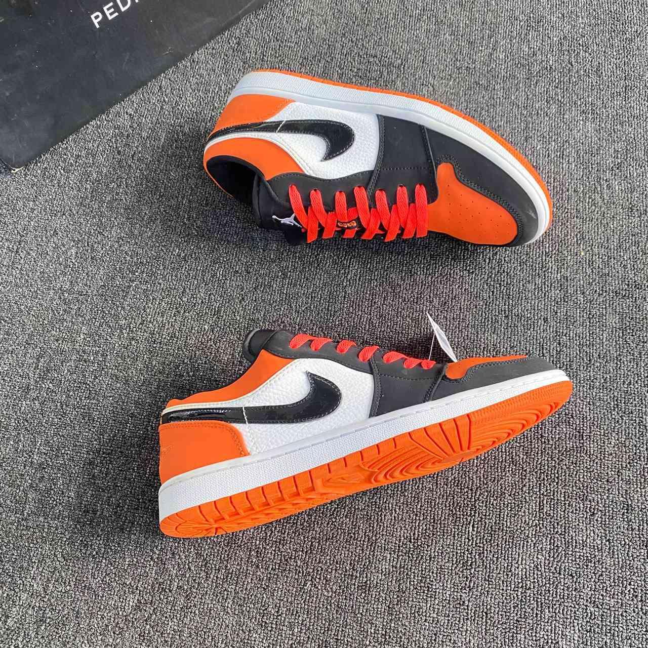 Nike Jordan