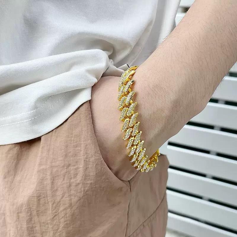 Bracelet-ខ្សែដៃ L0025
