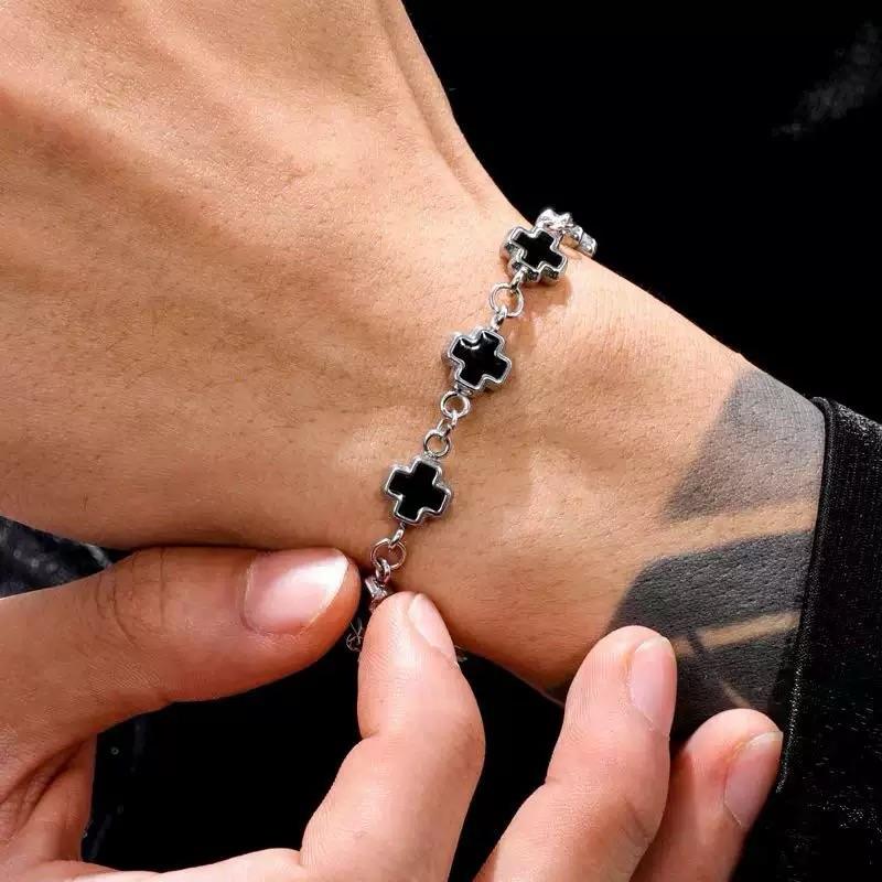 Bracelet-ខ្សែដៃ L0023