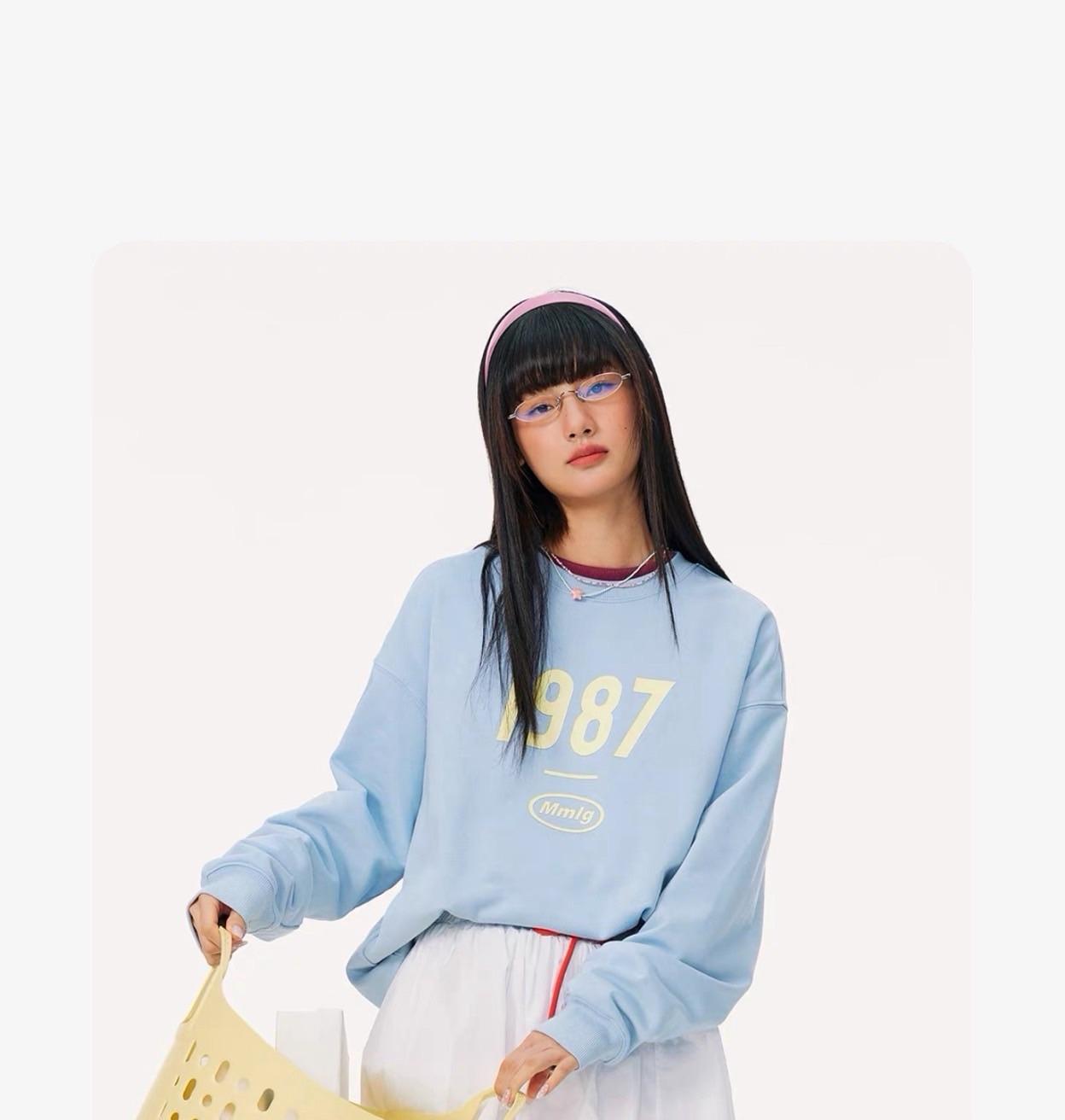 Sweater (1987)