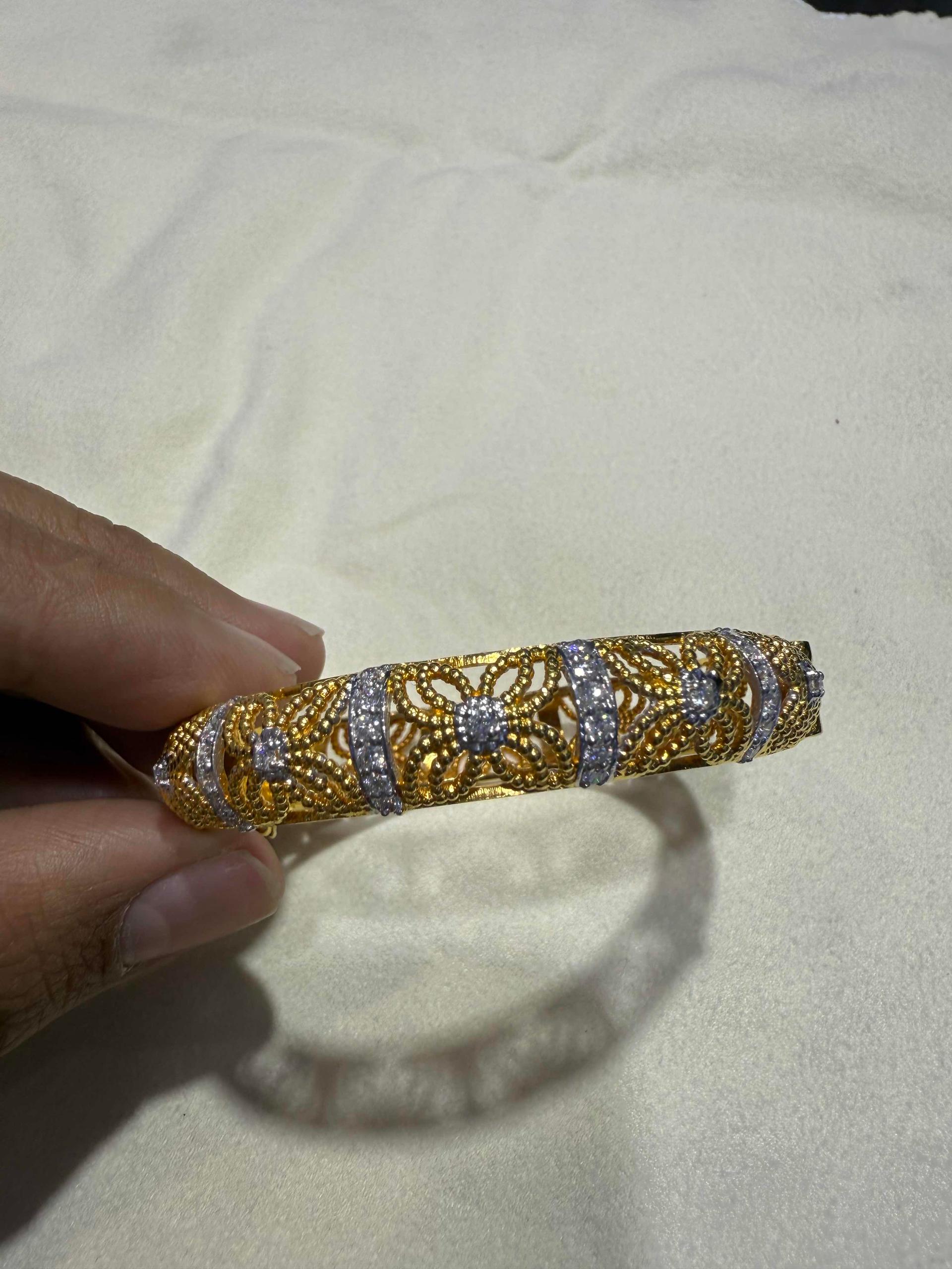 កងដៃបុរាណ