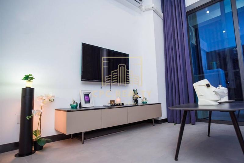 1 Living Room 800$